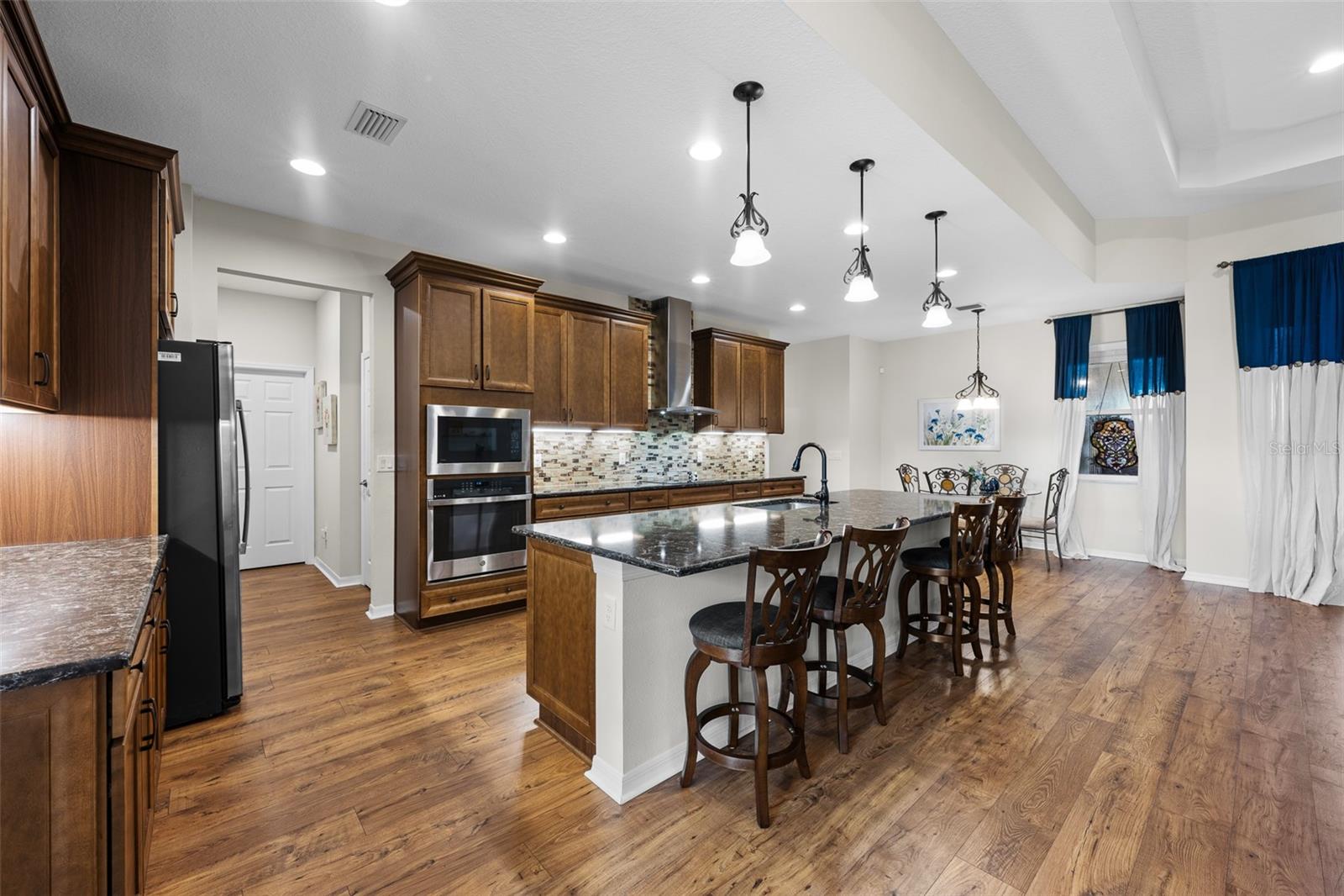 Image 11 of 69 For 33219 Kateland Drive