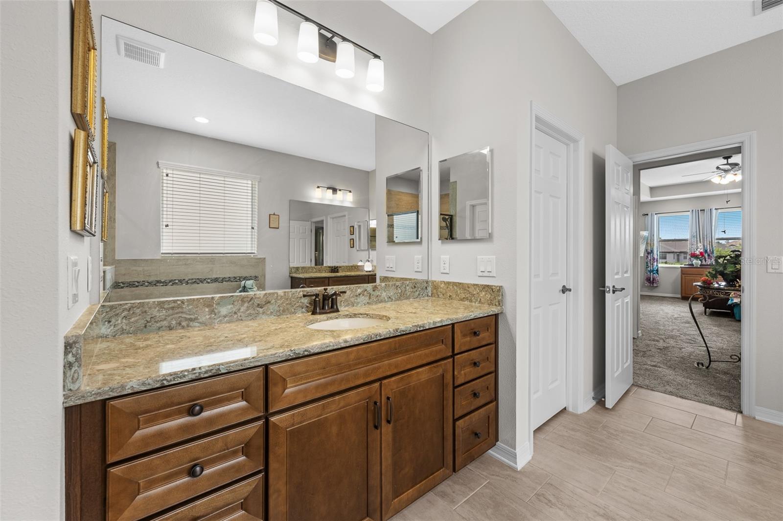 Image 37 of 69 For 33219 Kateland Drive