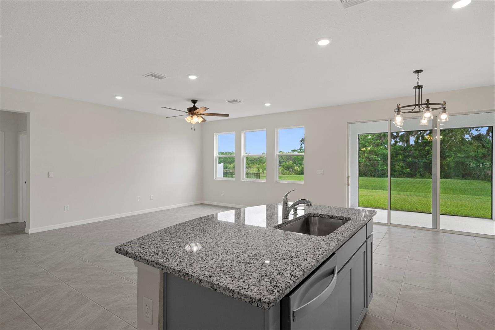 Image 11 of 50 For 13919 Wineberry Drive
