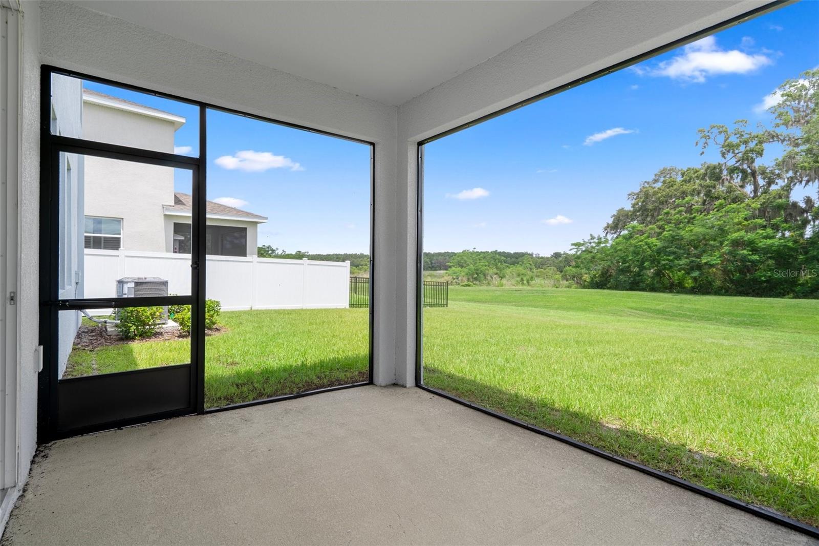 Image 42 of 50 For 13919 Wineberry Drive
