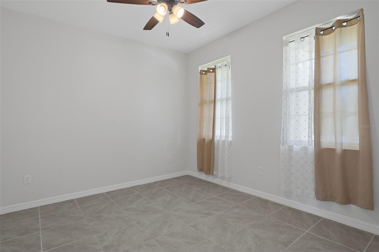 Image 7 of 50 For 13919 Wineberry Drive