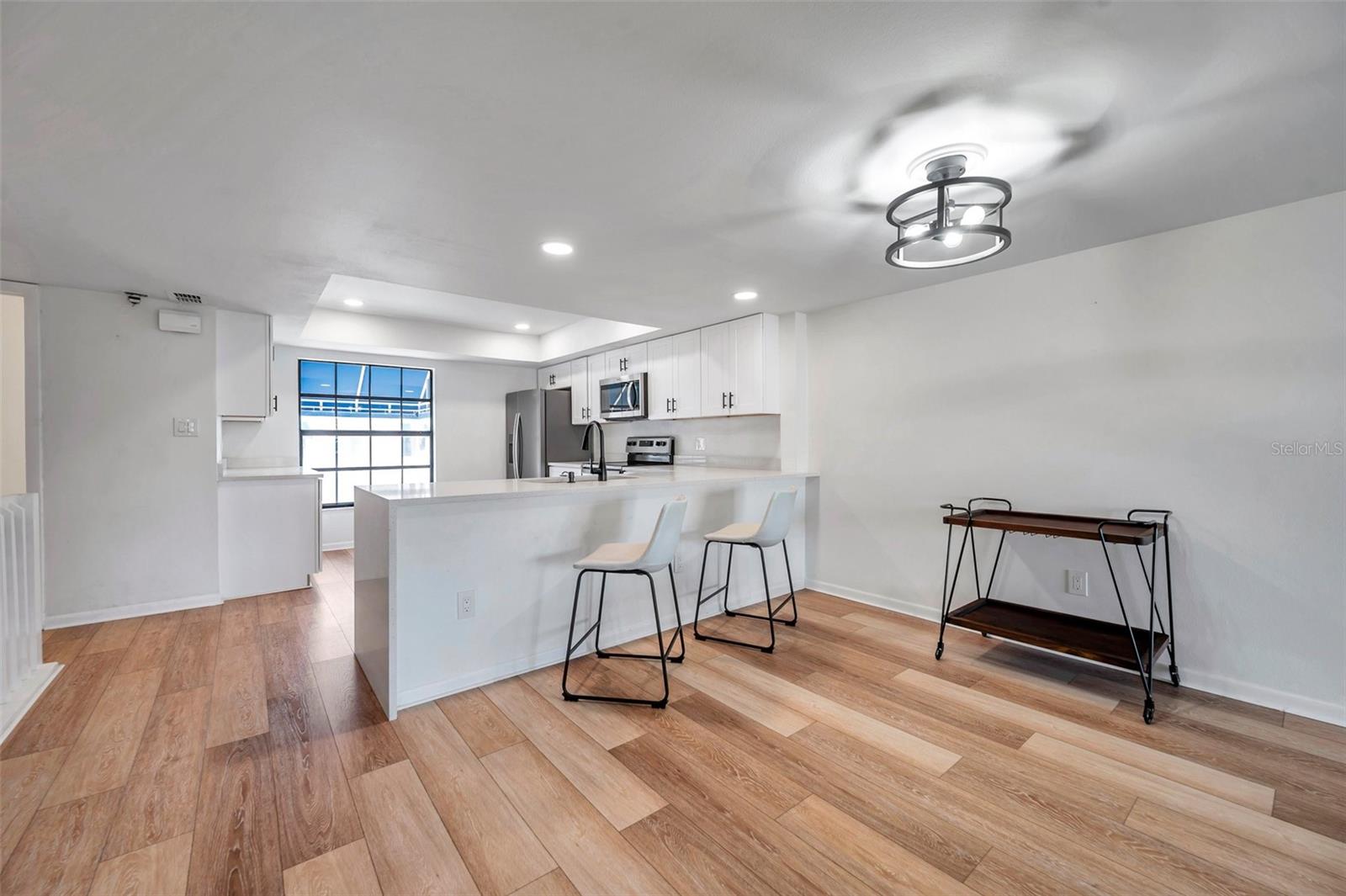 Image 10 of 55 For 745 Pinellas Bayway S 106