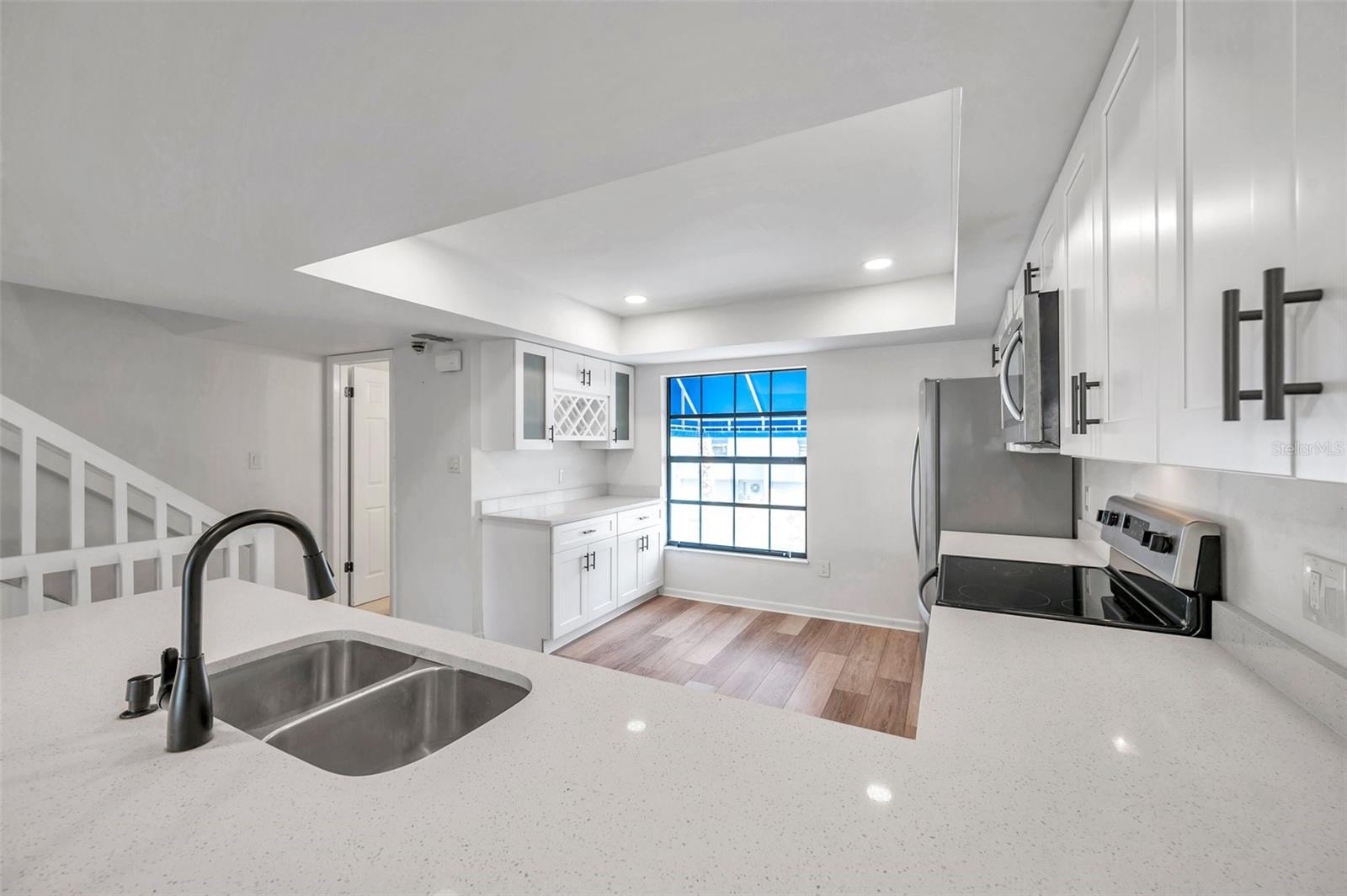 Image 15 of 55 For 745 Pinellas Bayway S 106