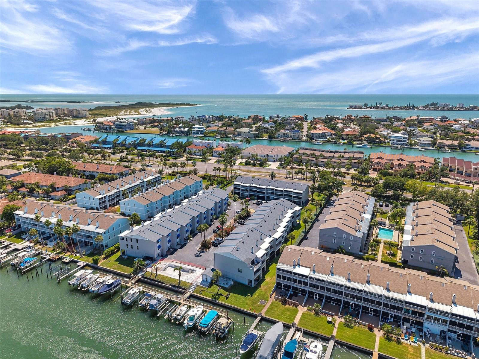 Image 44 of 55 For 745 Pinellas Bayway S 106