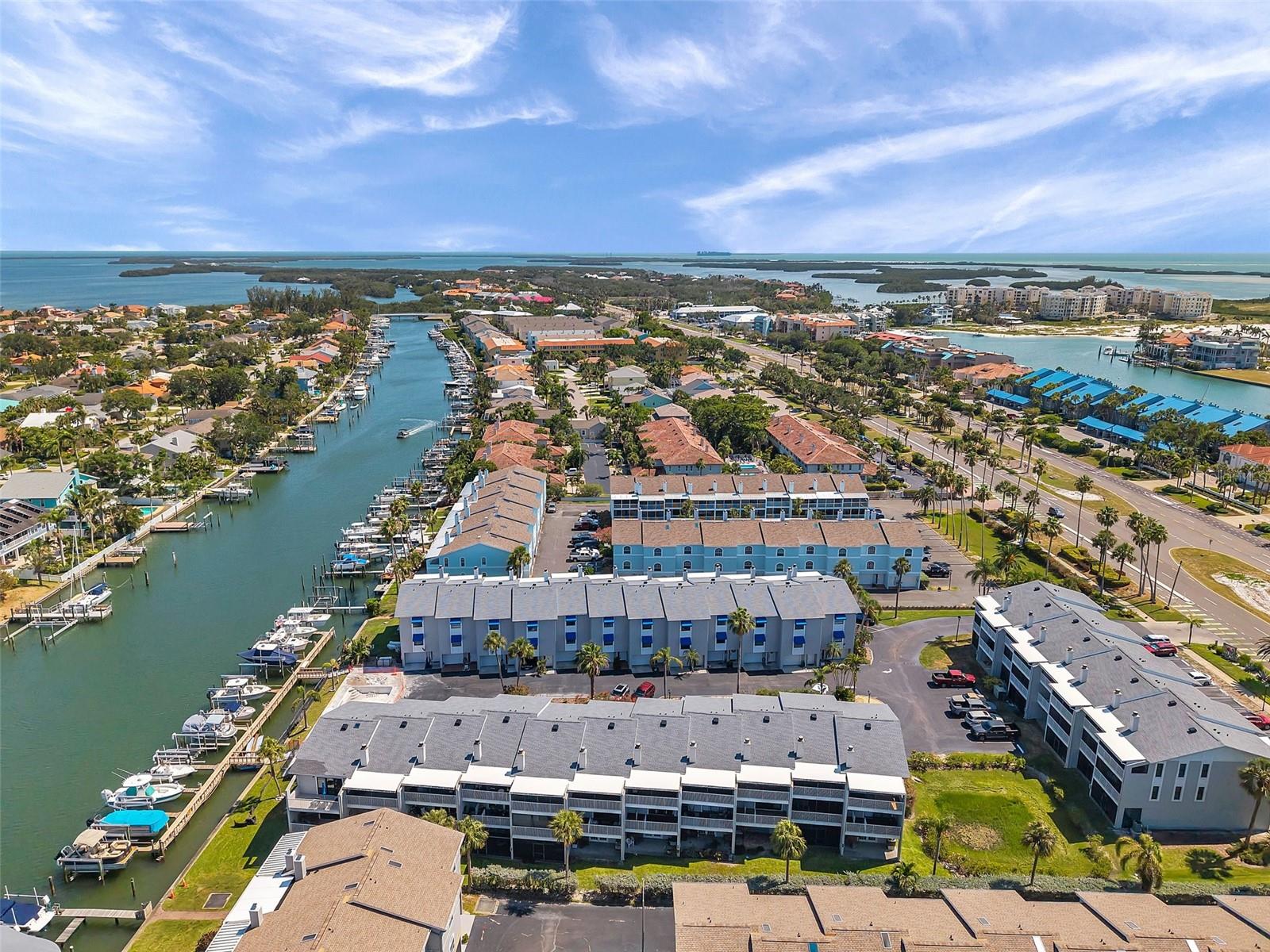 Image 52 of 55 For 745 Pinellas Bayway S 106