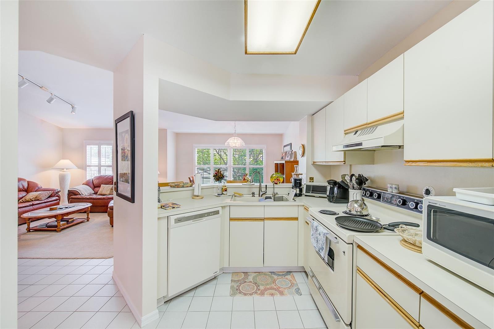 Image 12 of 33 For 7823 Hardwick Drive 224