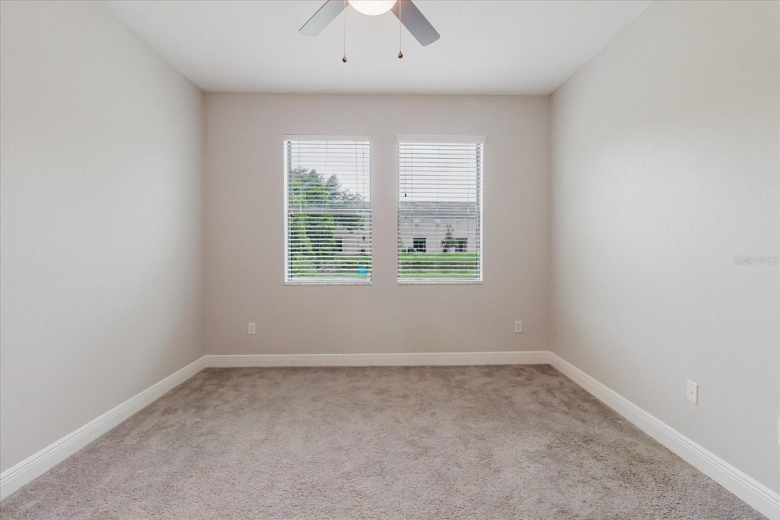 Image 40 of 99 For 1389 Heritage Landings Drive