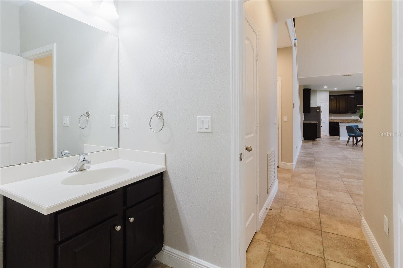 Image 42 of 99 For 1389 Heritage Landings Drive