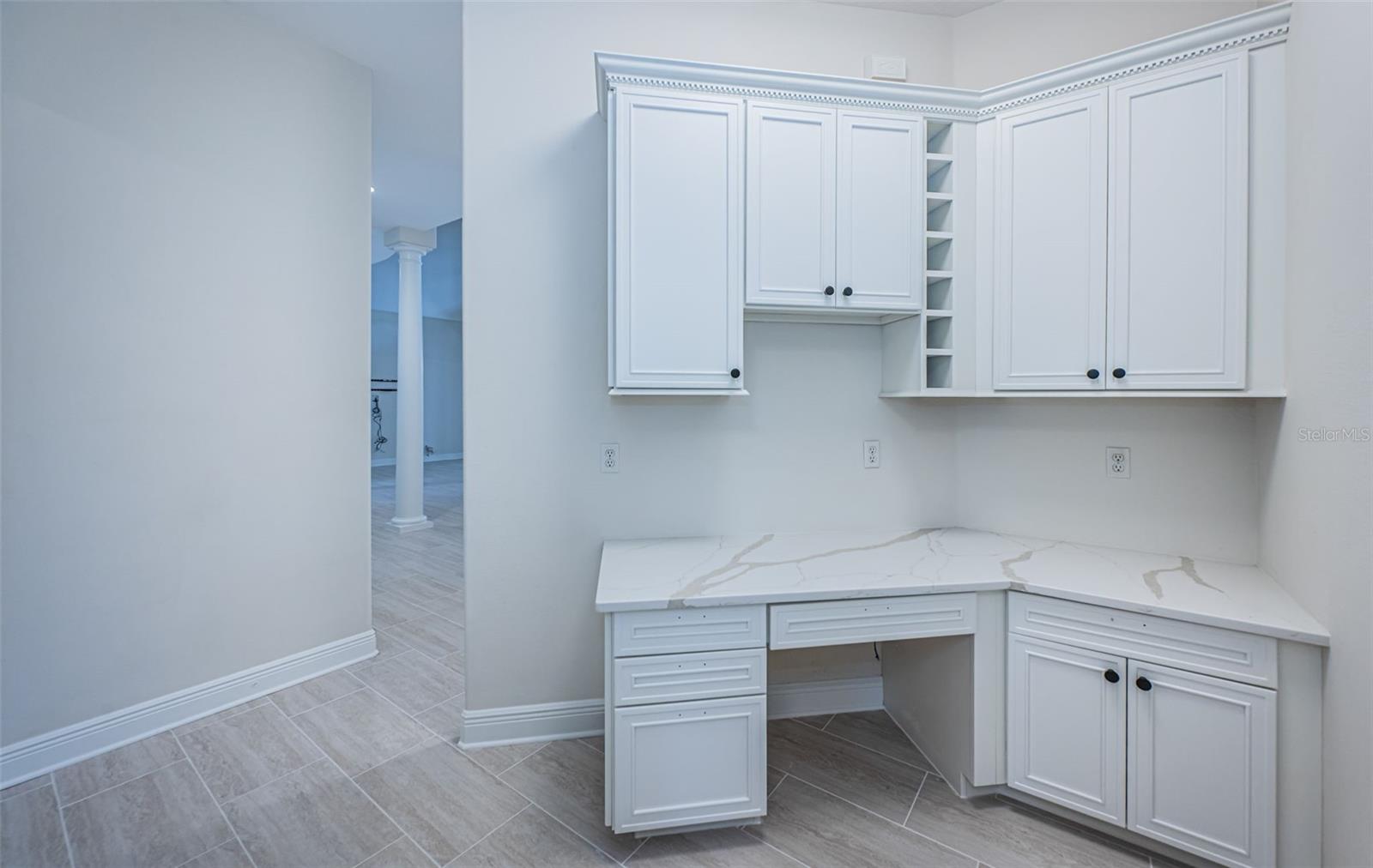 Listing photo id 29 for 147 Bay Point Drive Ne