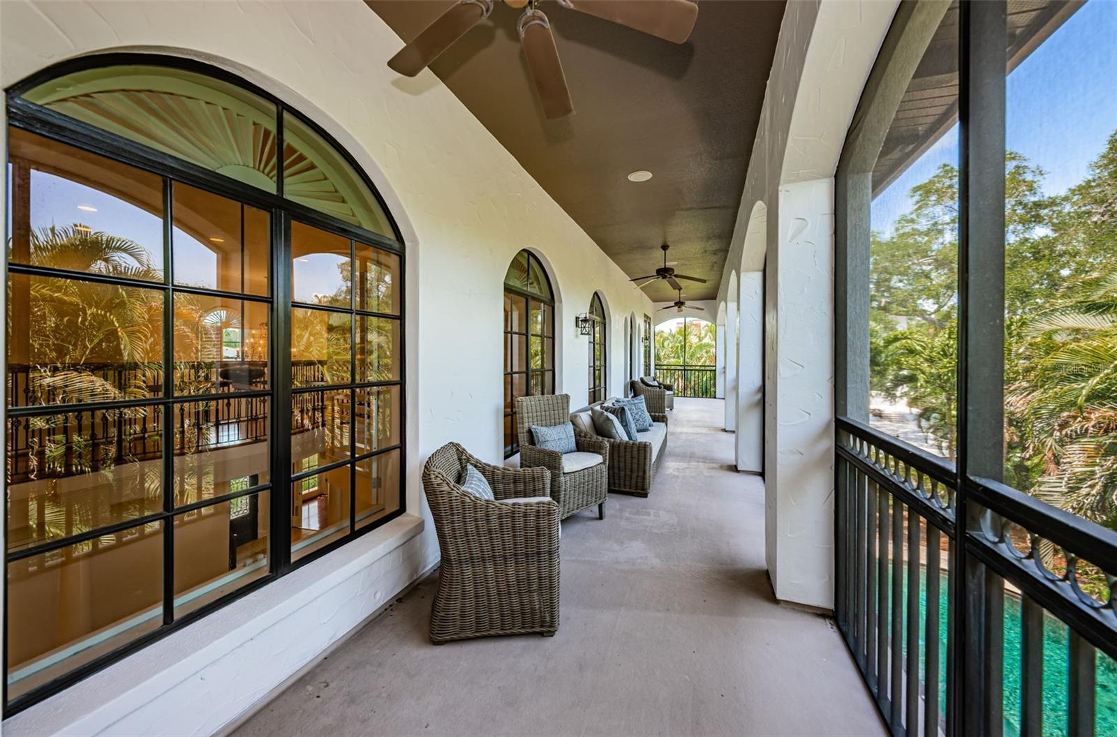 Listing photo id 45 for 147 Bay Point Drive Ne