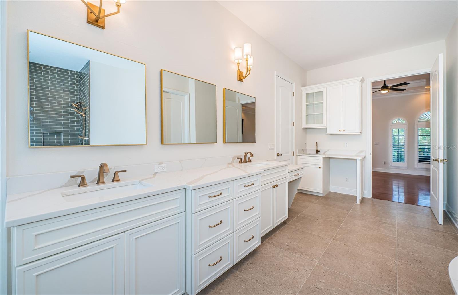Listing photo id 53 for 147 Bay Point Drive Ne