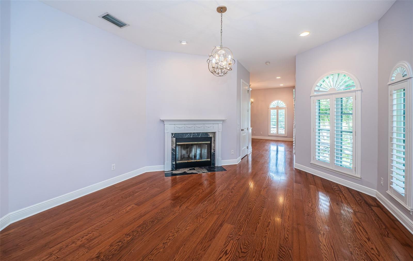 Listing photo id 63 for 147 Bay Point Drive Ne