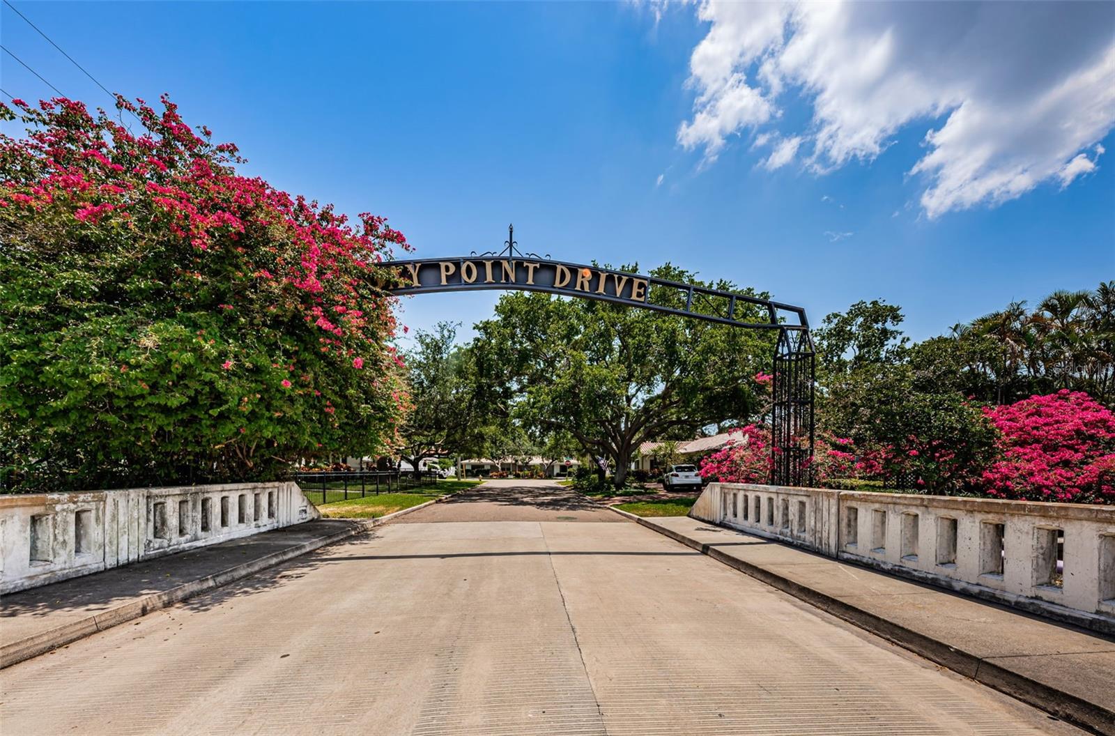 Listing photo id 76 for 147 Bay Point Drive Ne