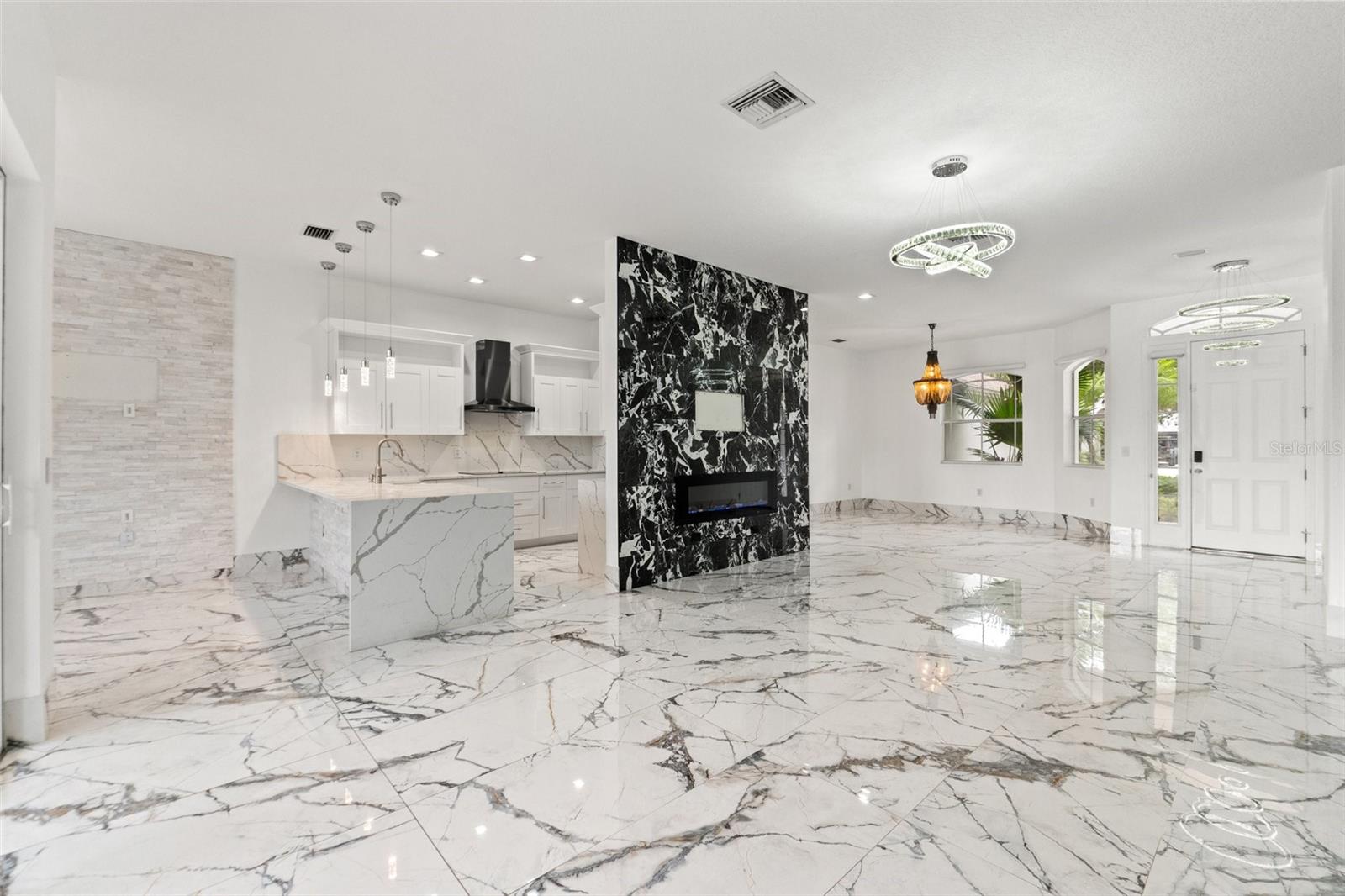 Image 34 of 66 For 2238 Shirecrest Cove Way