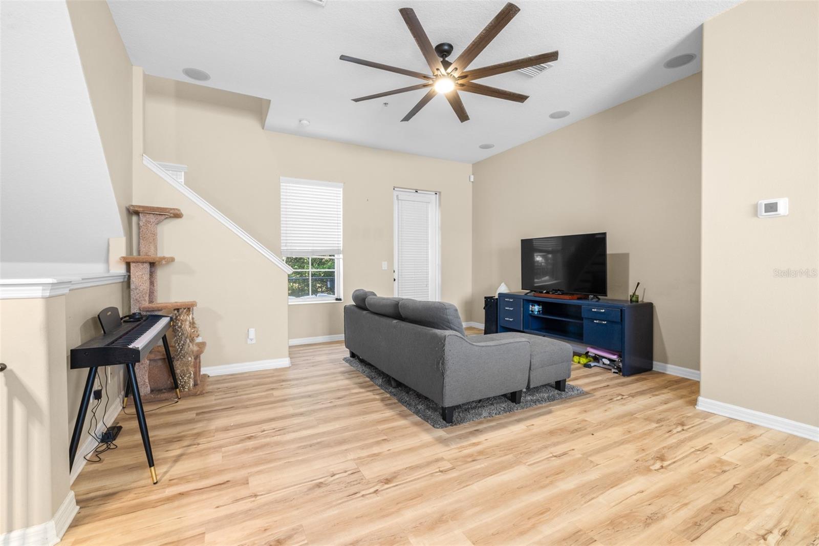 Image 12 of 24 For 962 Sombra Street