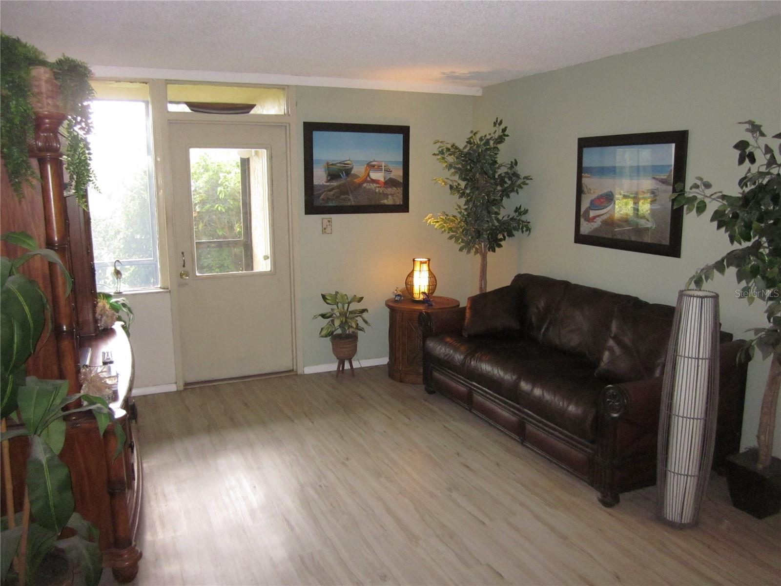 Image 3 of 22 For 2616 Cove Cay Drive 104
