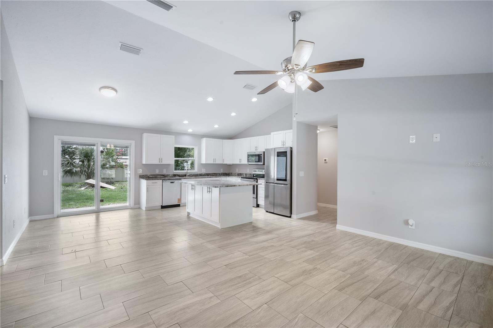 Image 6 of 23 For 5319 Lantana Street