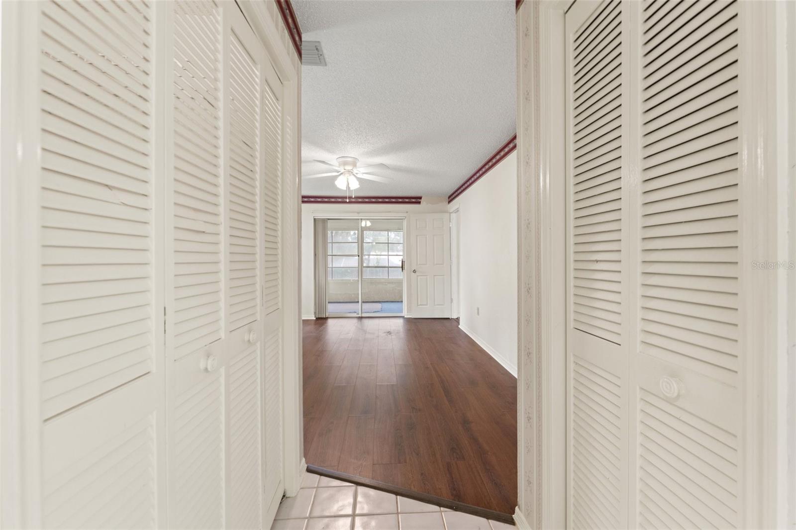 Image 14 of 39 For 6058 Waycross Drive