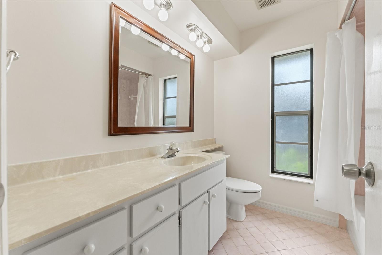 Image 23 of 39 For 6058 Waycross Drive