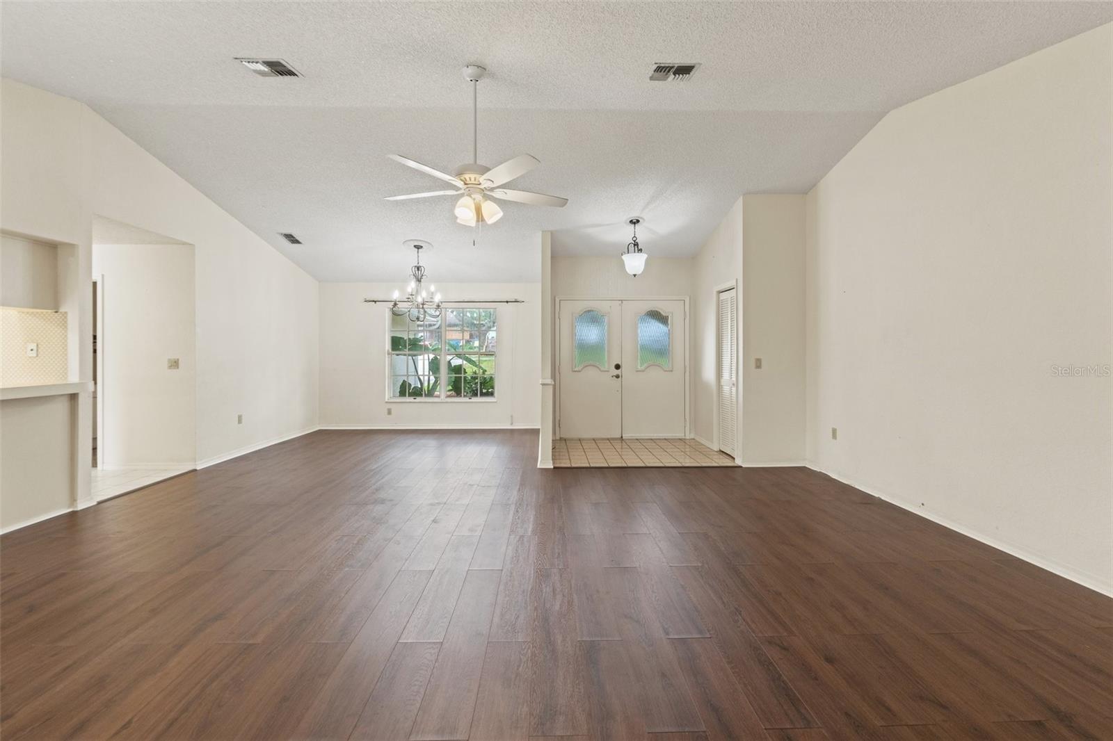 Image 27 of 39 For 6058 Waycross Drive