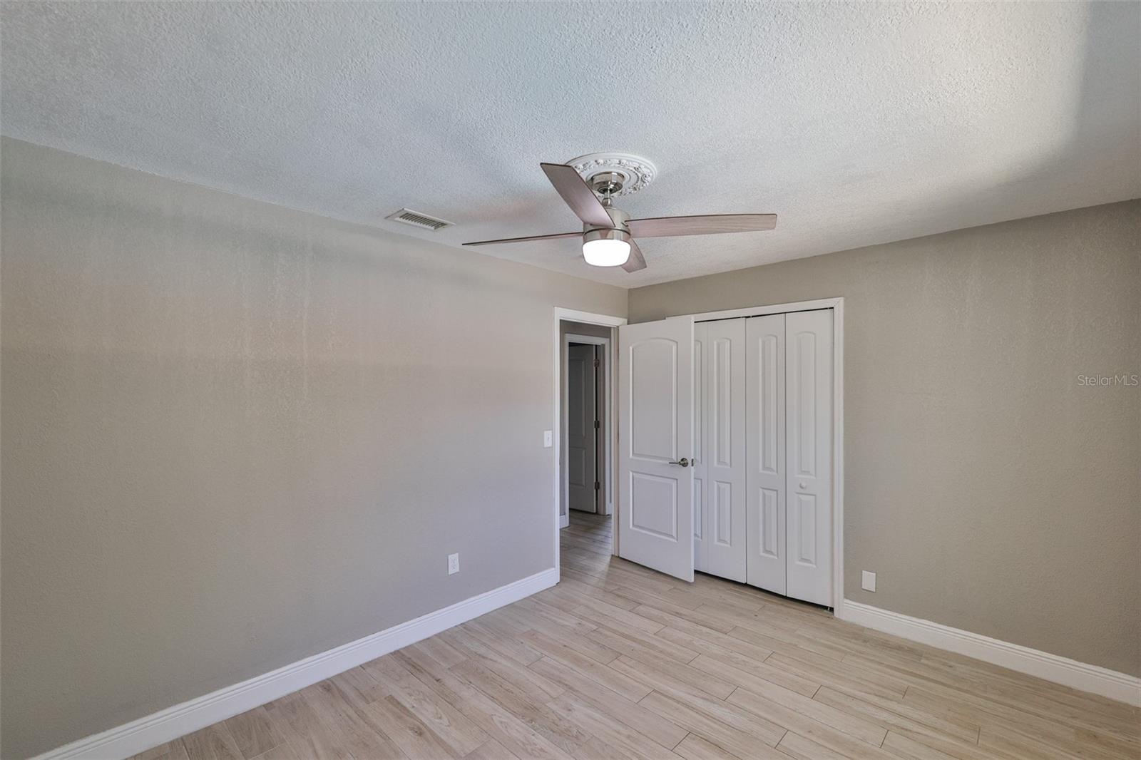 Image 12 of 29 For 12372 113th St