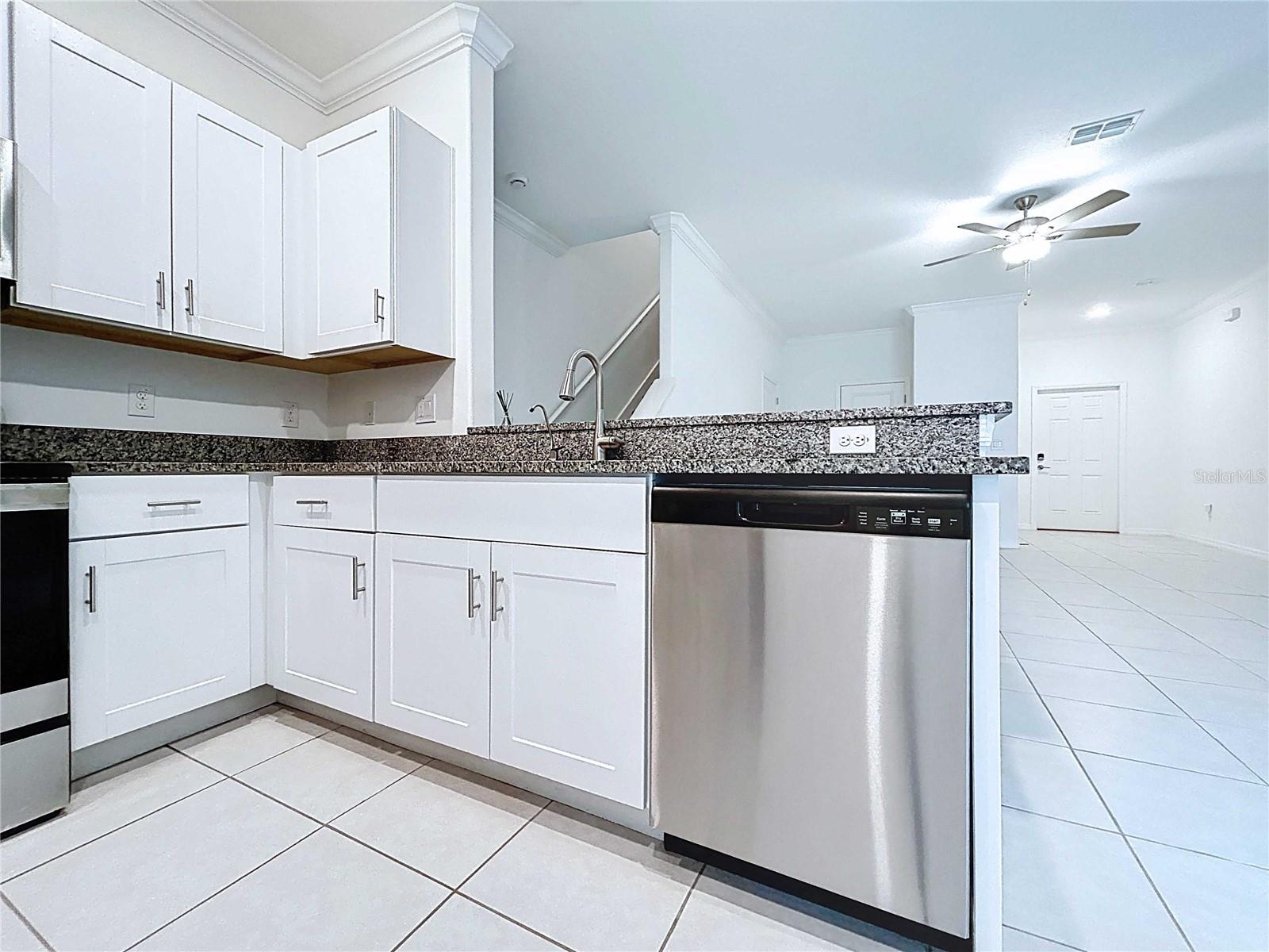 Image 11 of 49 For 30729 Veridian Way