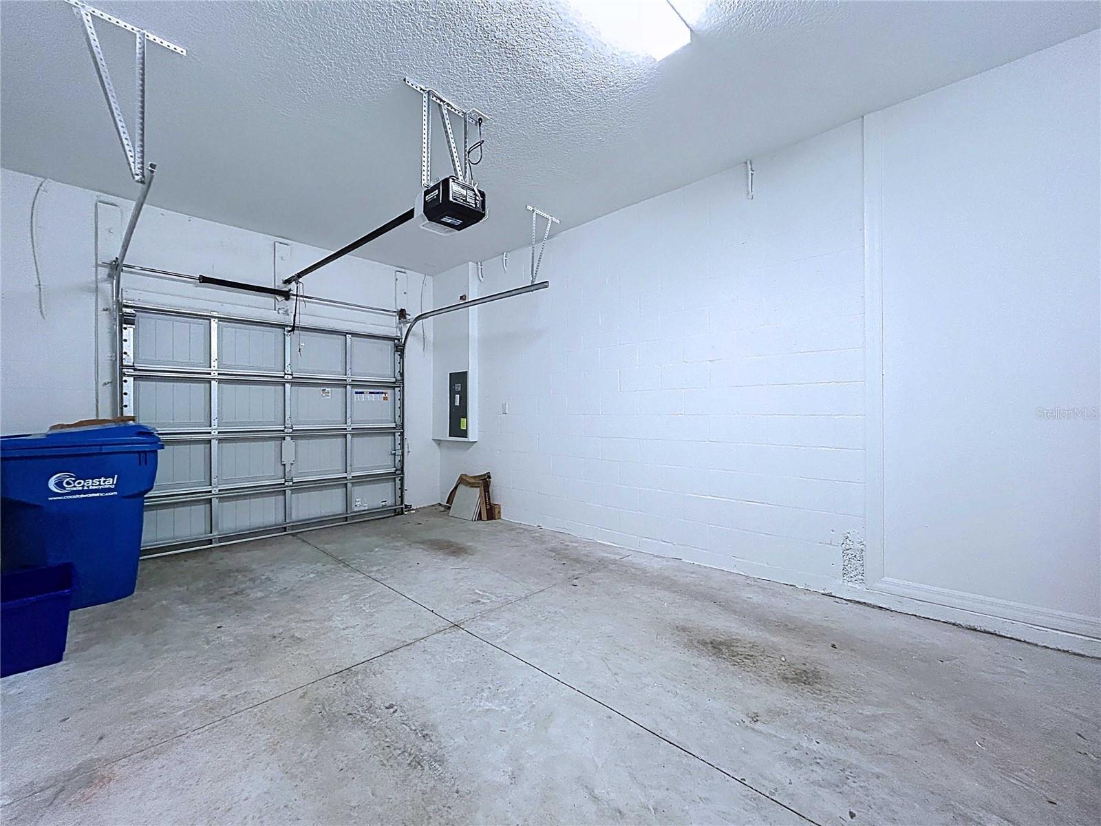 Image 20 of 49 For 30729 Veridian Way