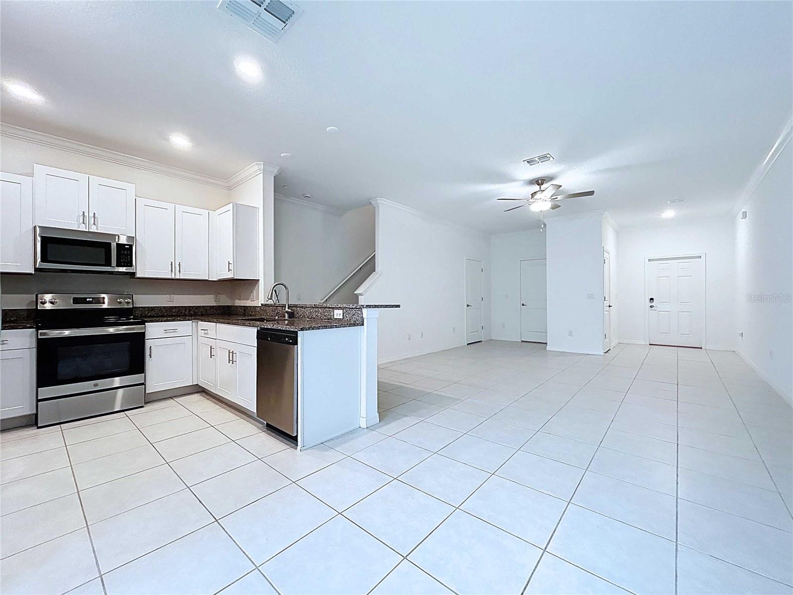 Image 8 of 49 For 30729 Veridian Way