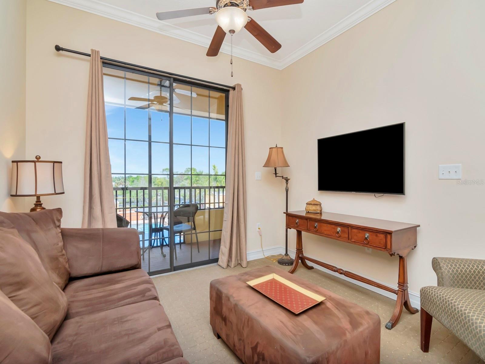 Image 12 of 57 For 13941 Clubhouse Drive 303