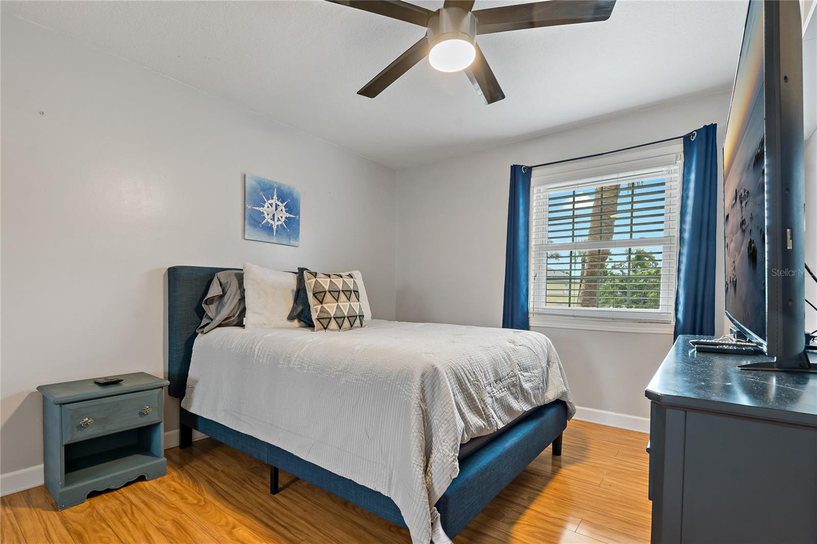 Image 14 of 45 For 101 Pompano Drive Se C