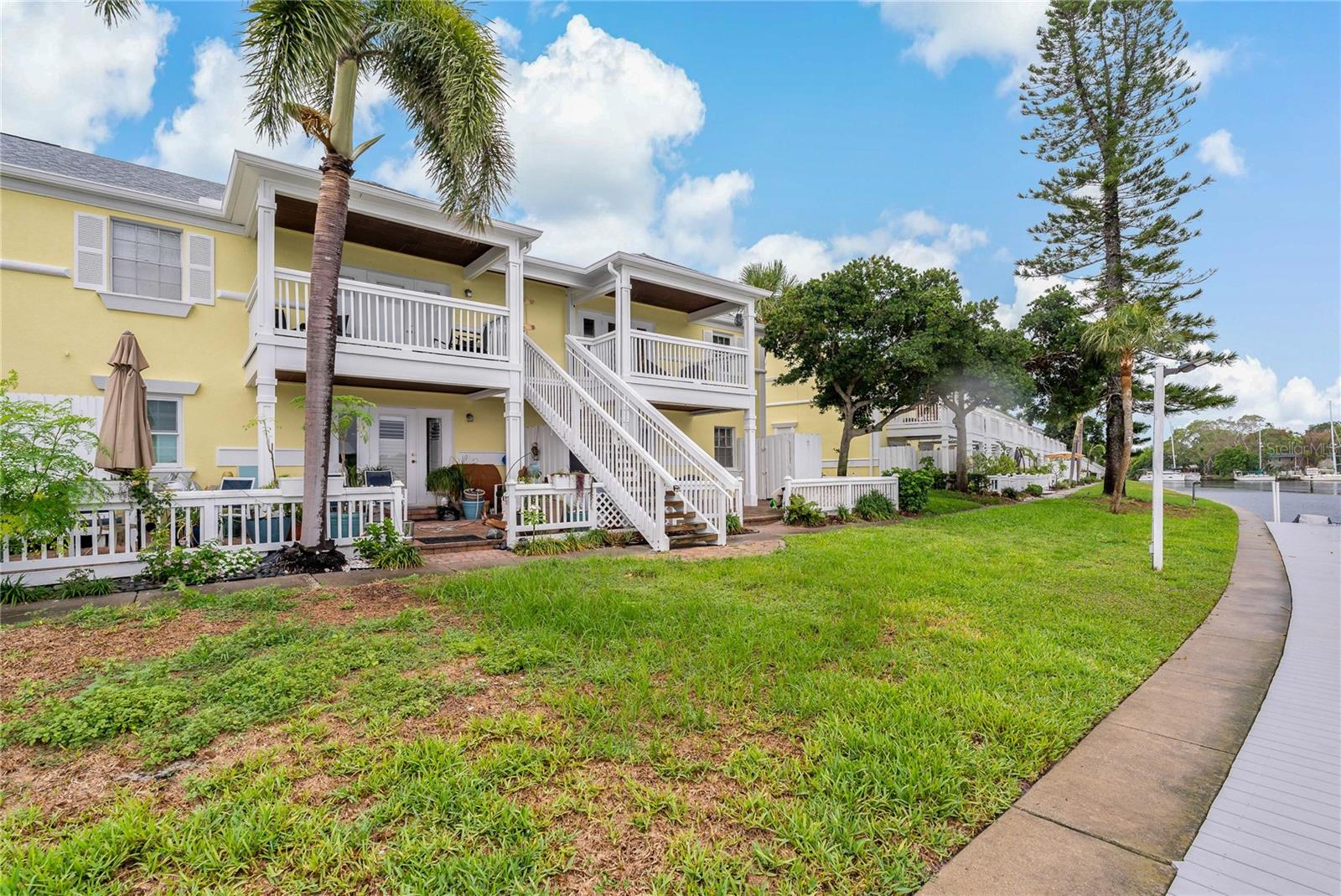 Image 23 of 45 For 101 Pompano Drive Se C