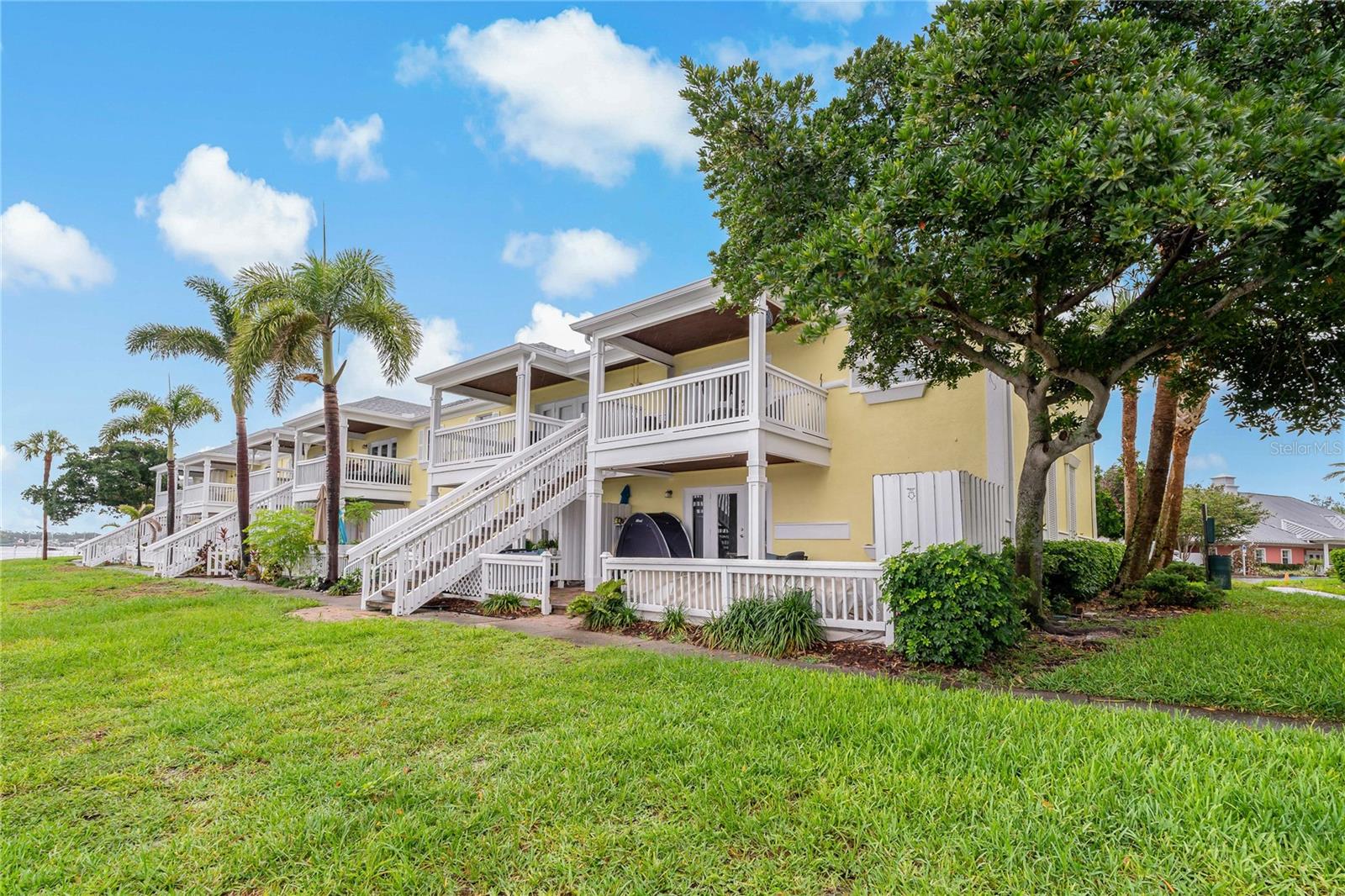 Image 25 of 45 For 101 Pompano Drive Se C