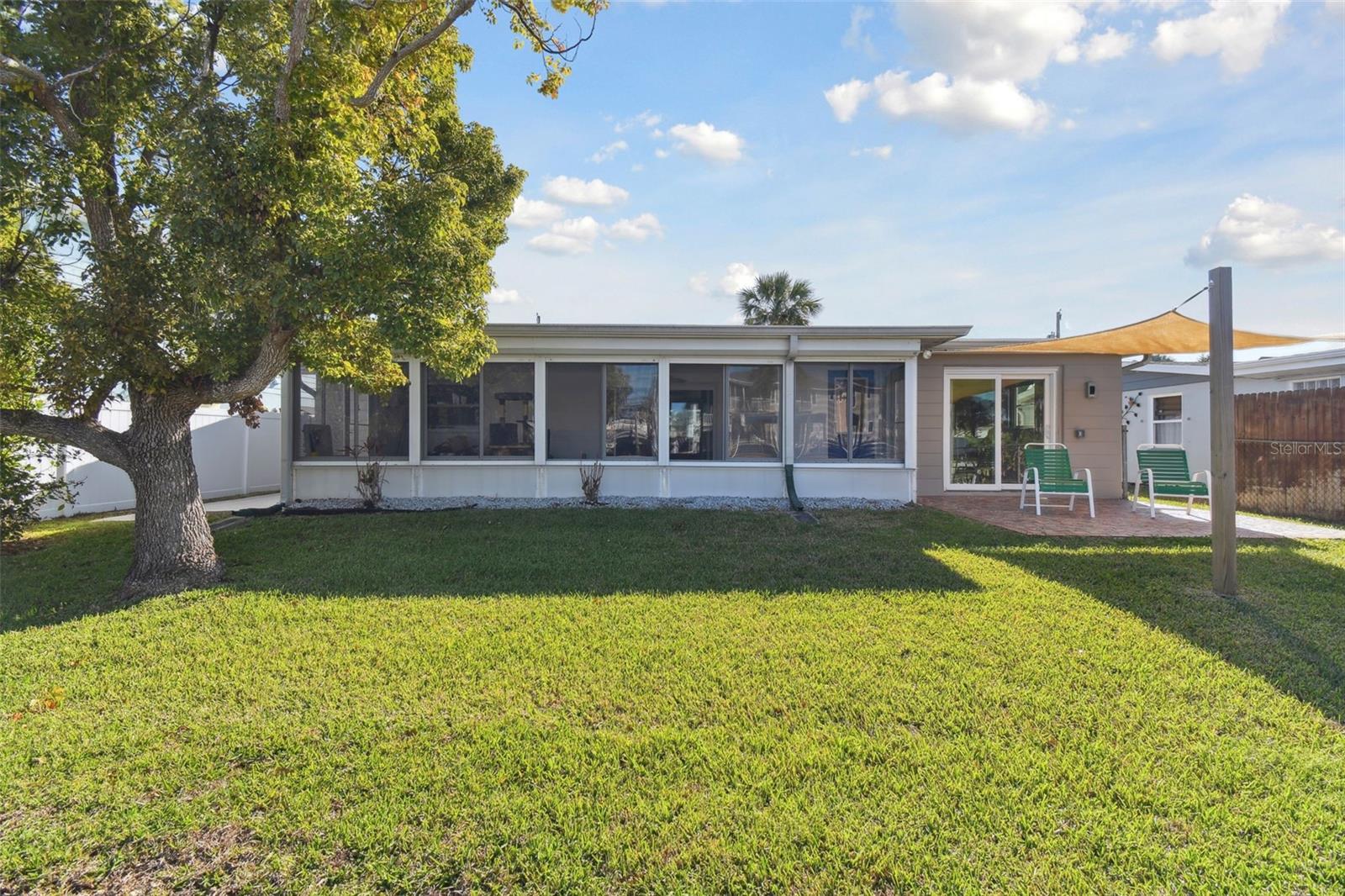 Image 29 of 39 For 13323 Susan Drive