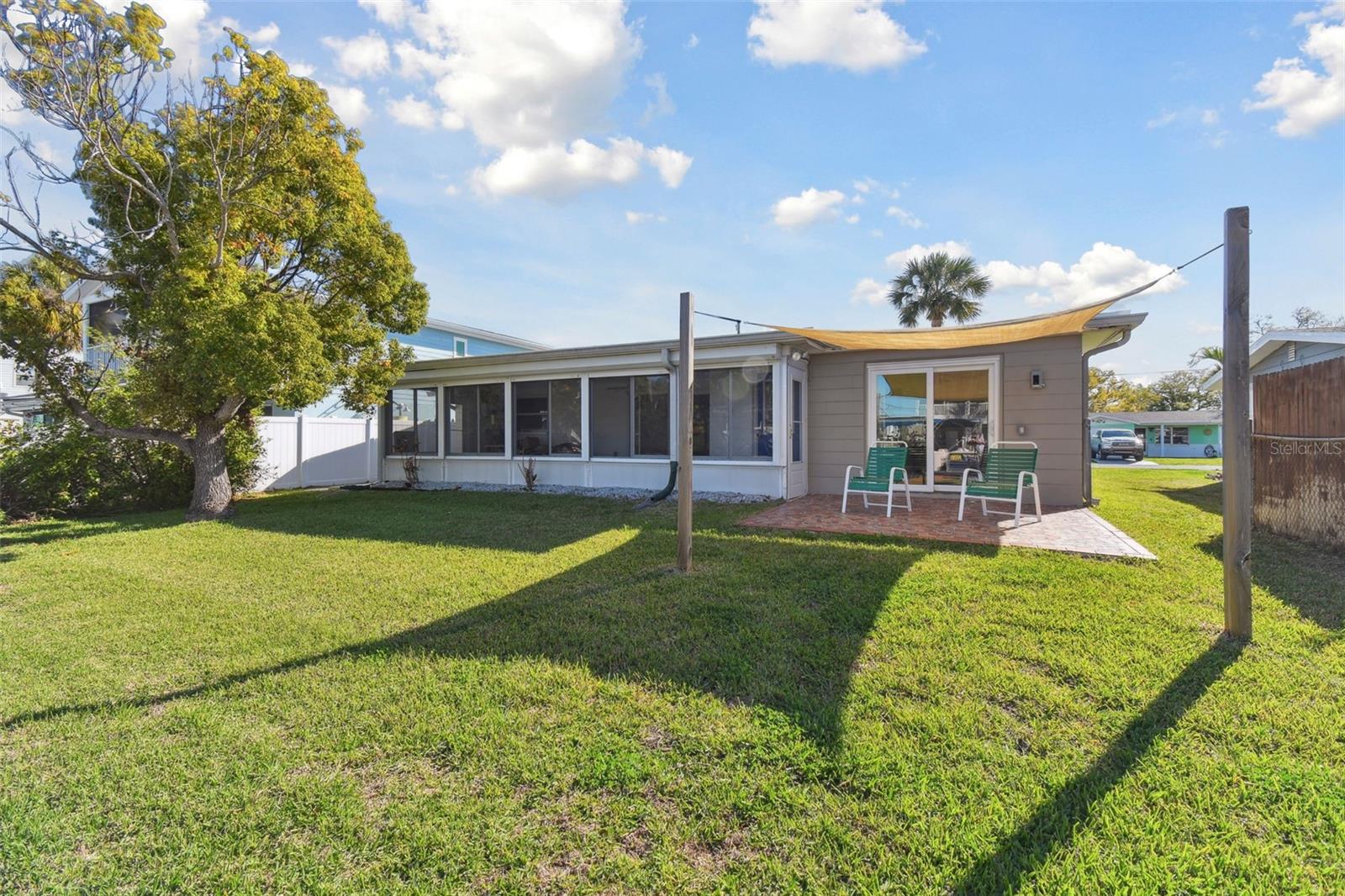 Image 31 of 39 For 13323 Susan Drive