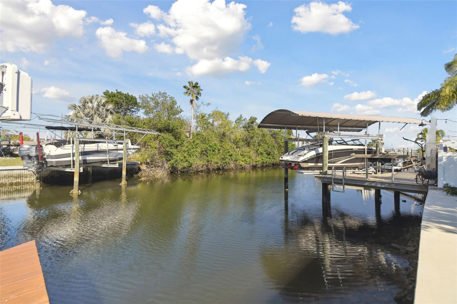 Image 36 of 39 For 13323 Susan Drive