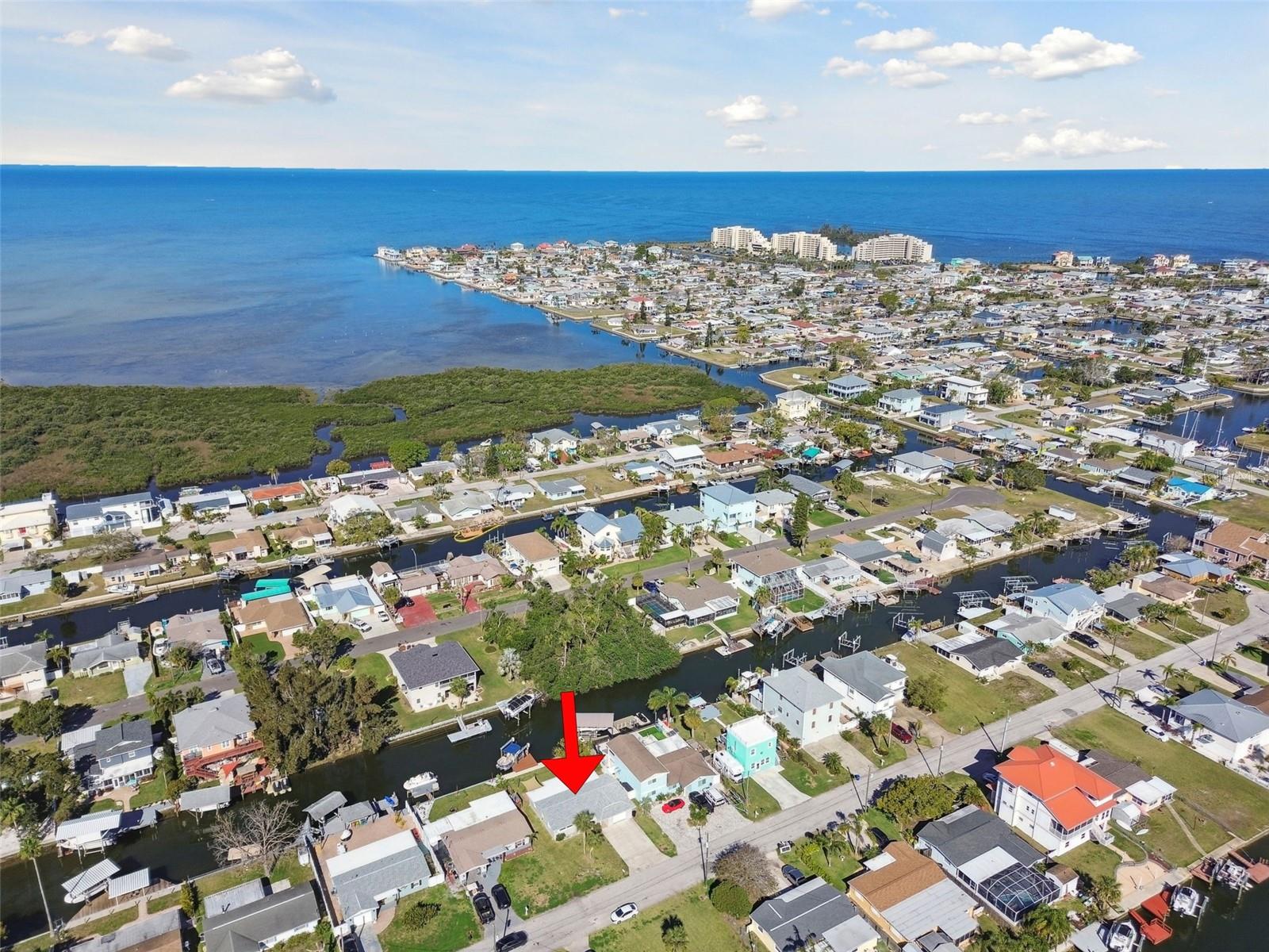 Image 38 of 39 For 13323 Susan Drive