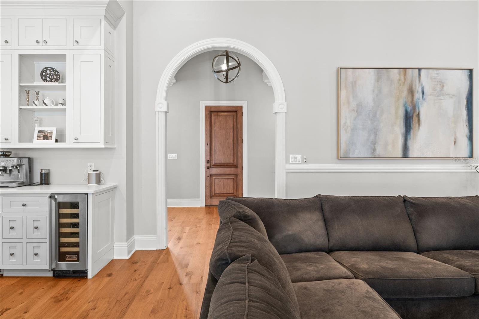 Image 3 of 39 For 204 Trask Street