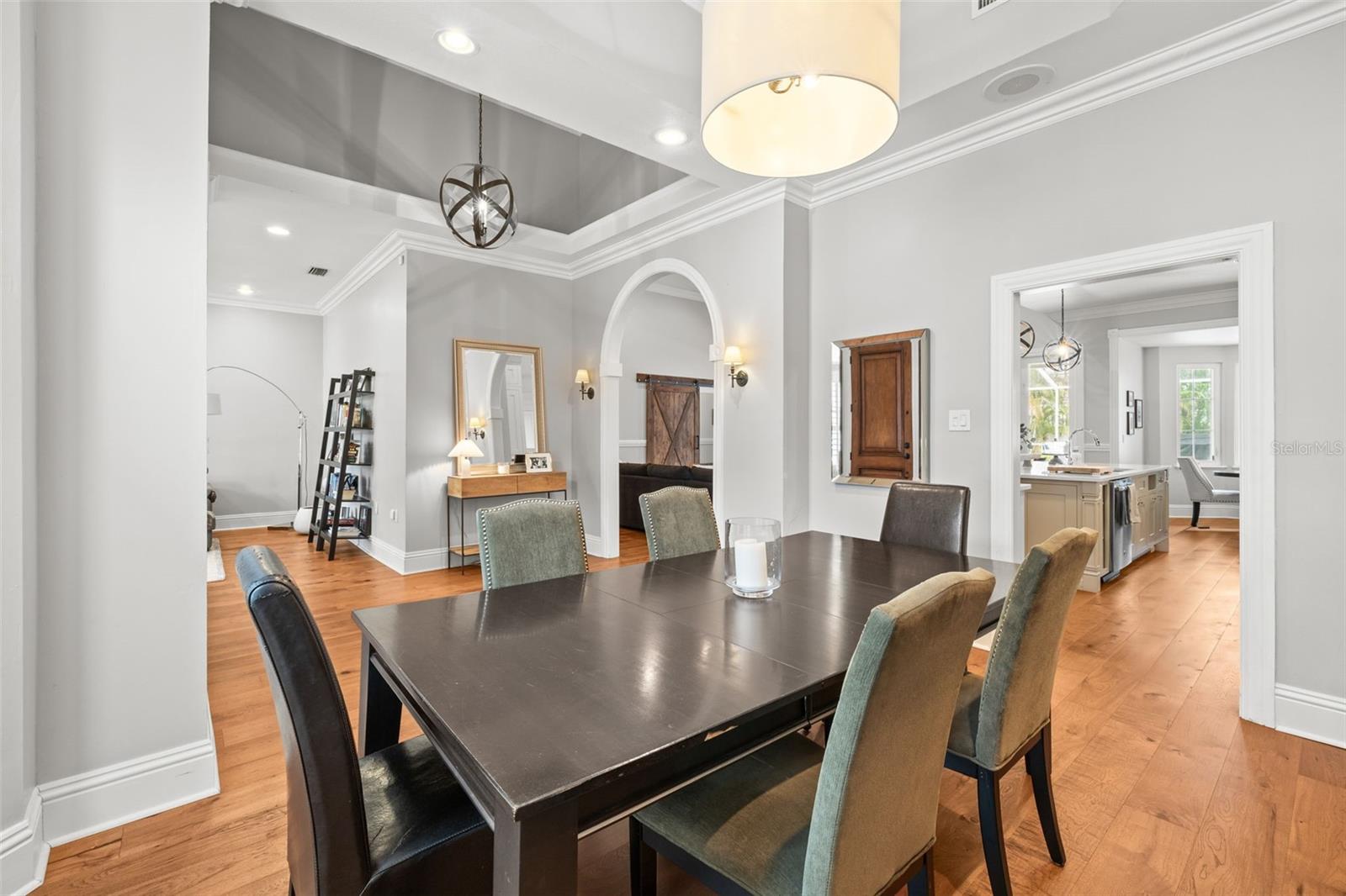 Image 7 of 39 For 204 Trask Street