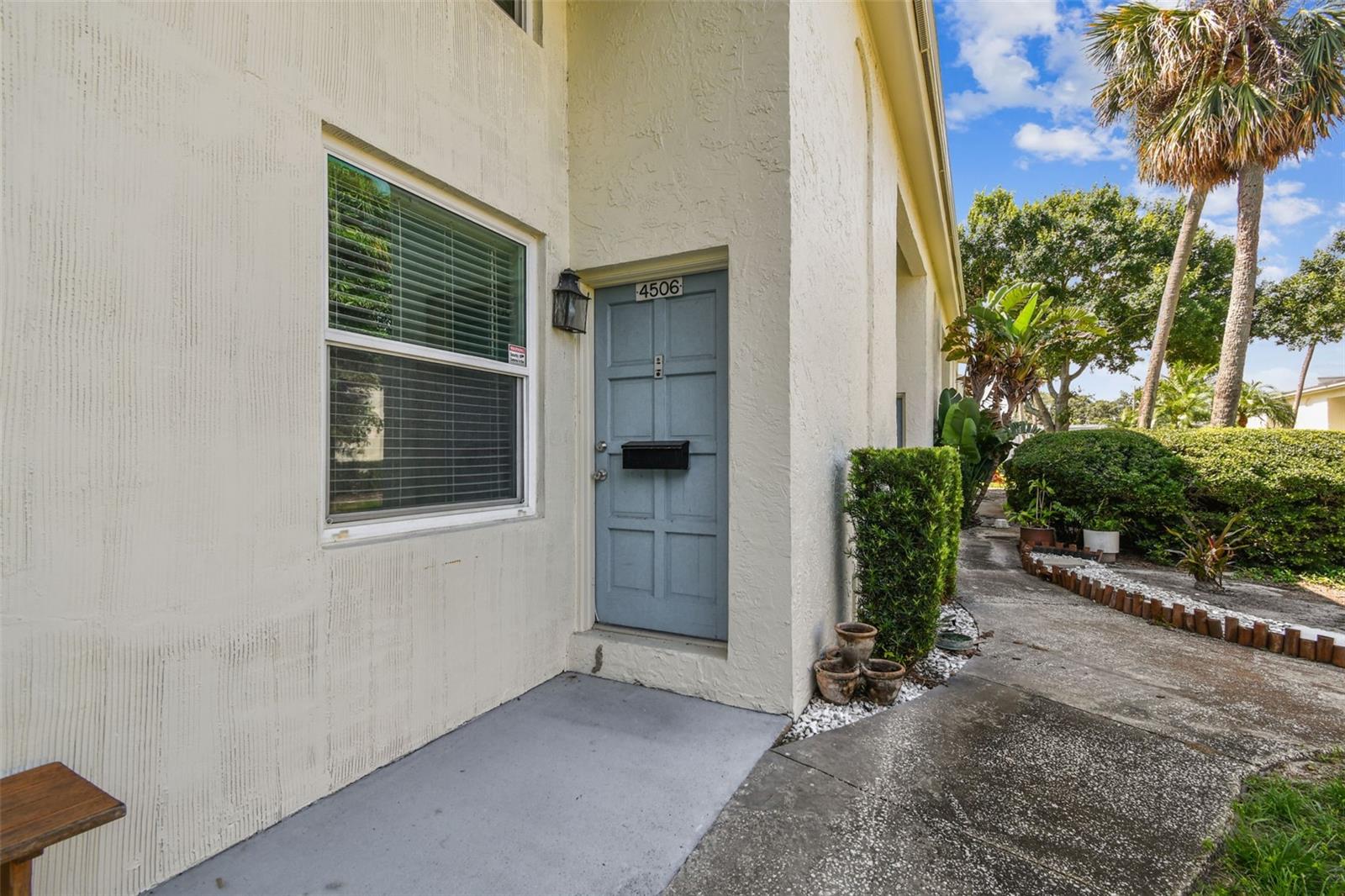 Details for 4506 La Capri Court, TAMPA, FL 33611