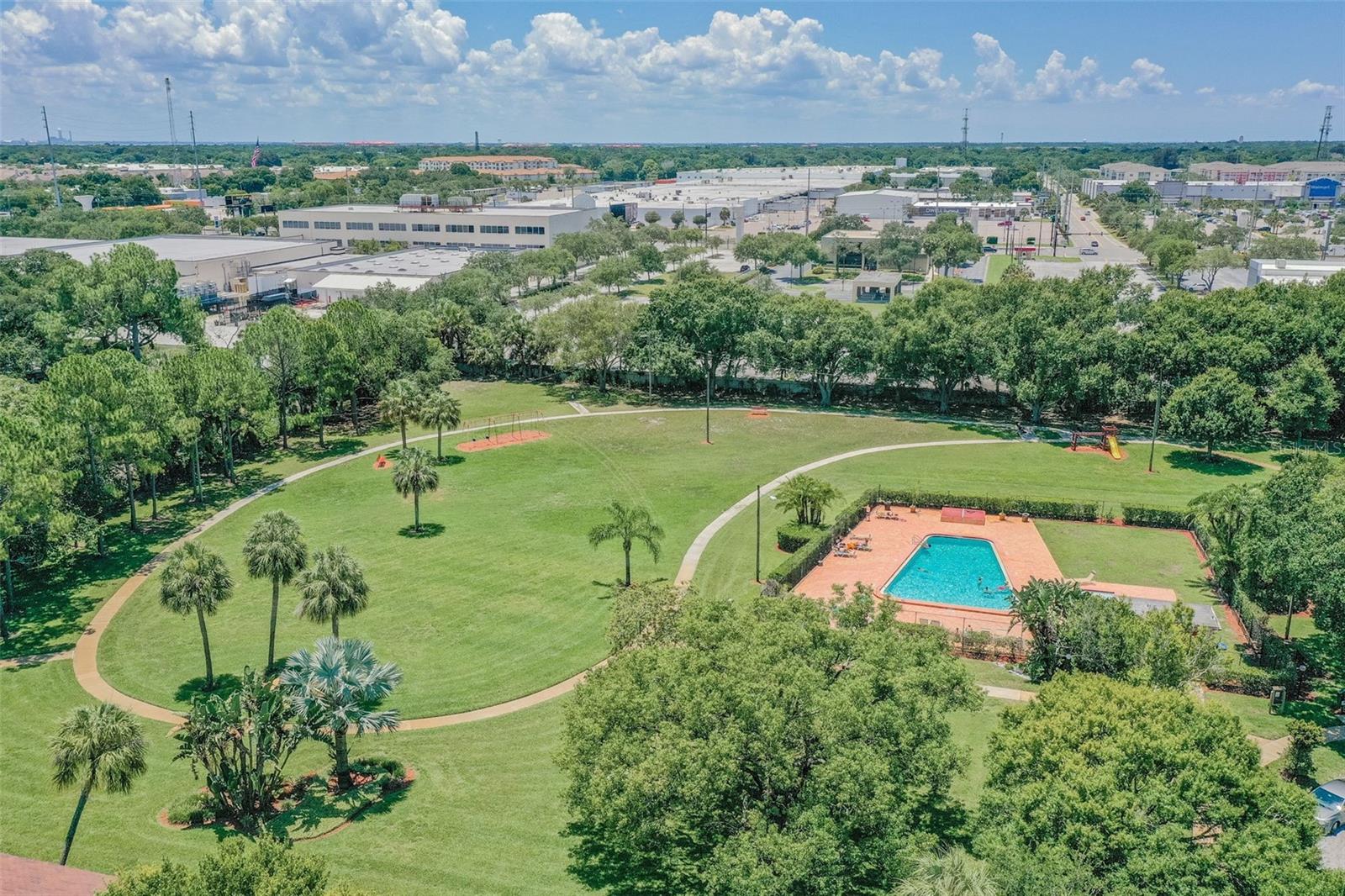 Image 31 of 36 For 4506 La Capri Court