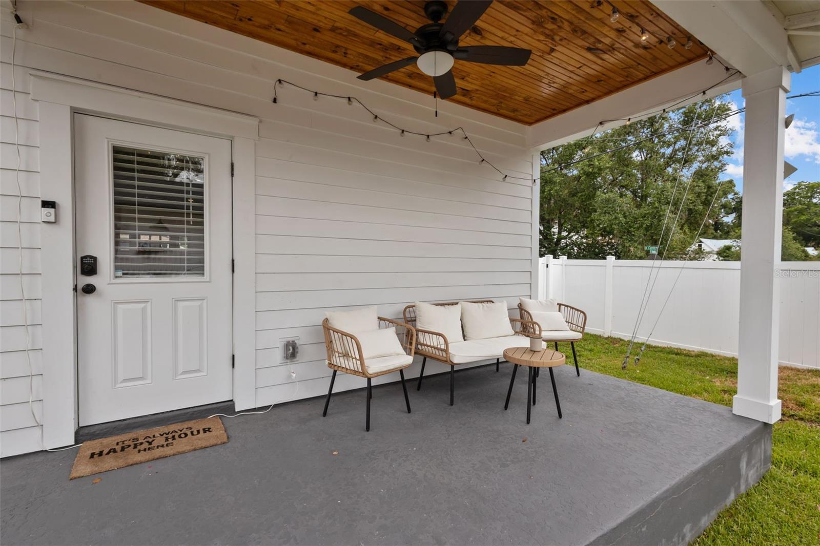 Image 41 of 58 For 502 Robles Street