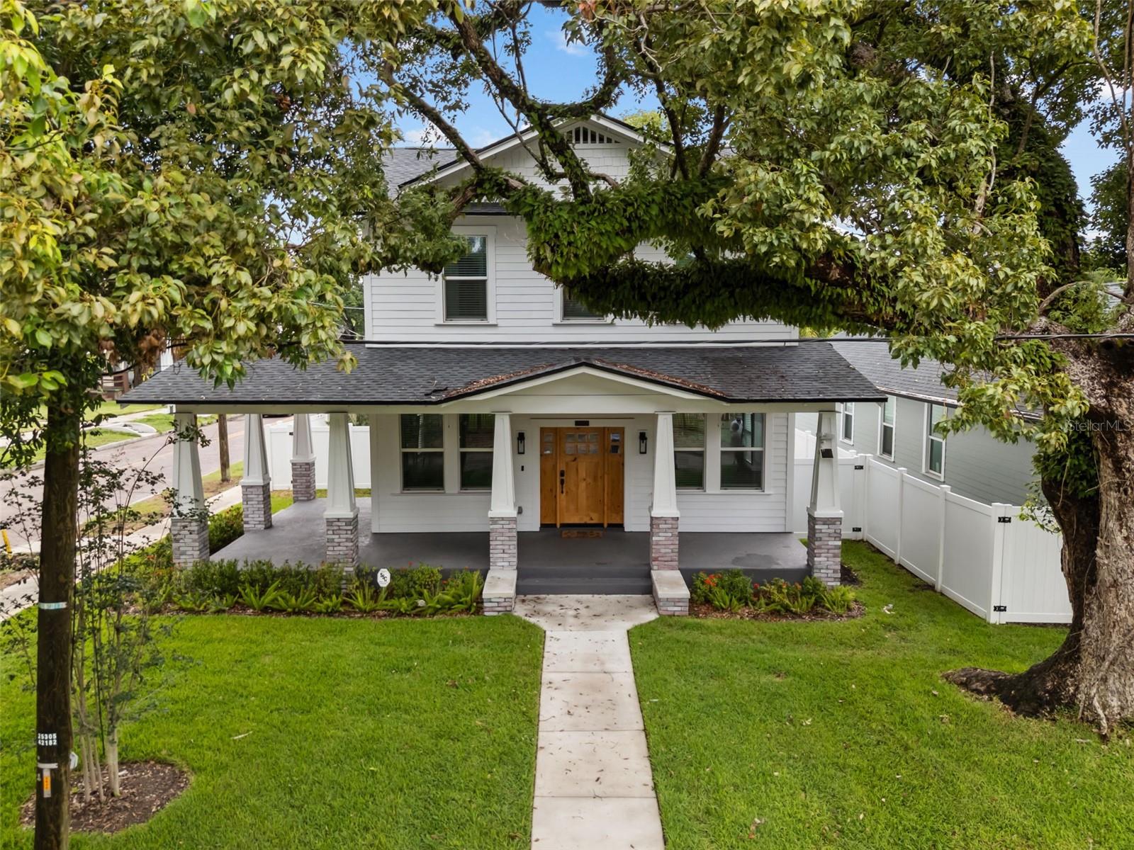 Image 45 of 58 For 502 Robles Street