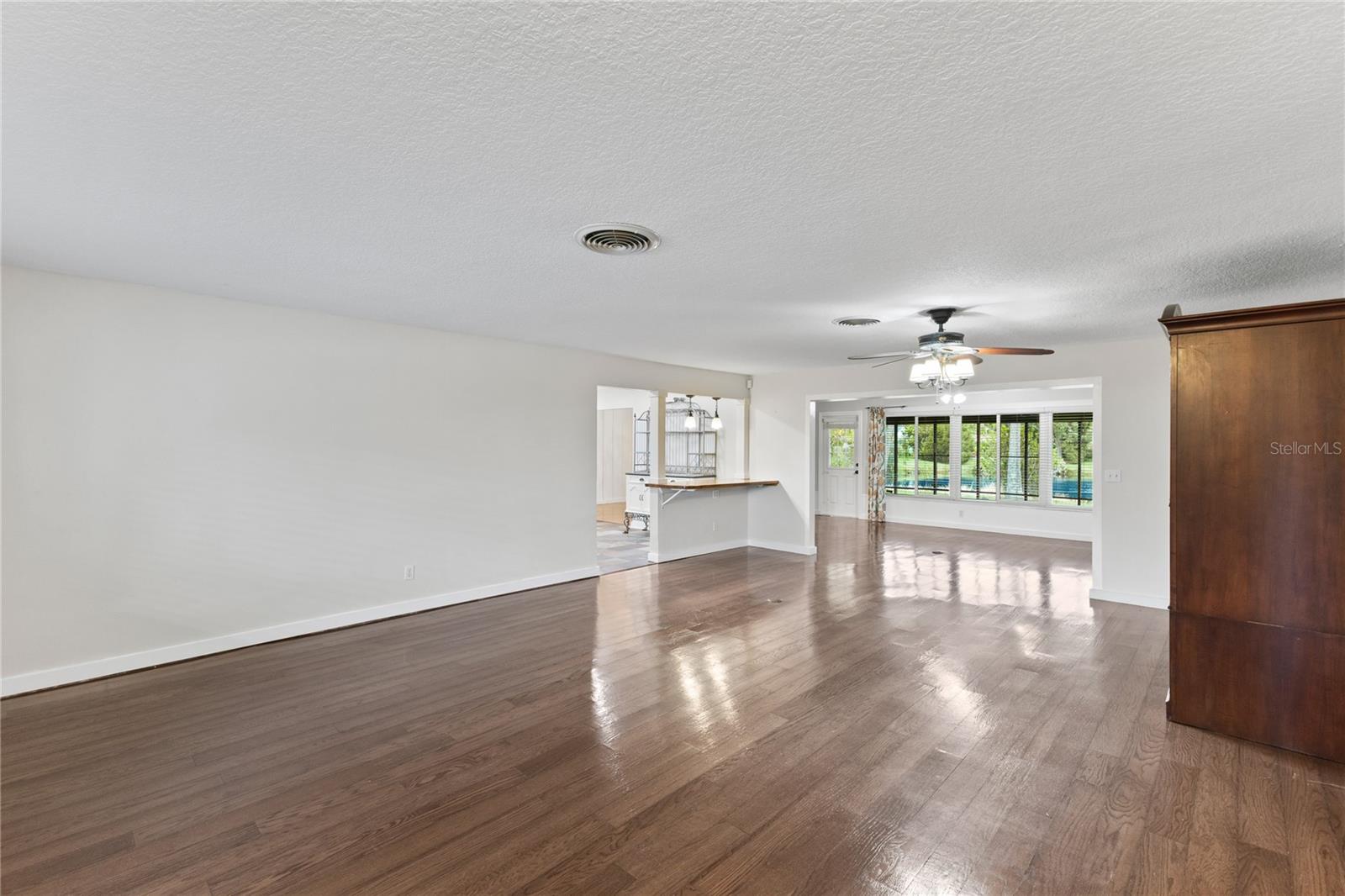 Image 3 of 29 For 996 56th Avenue S