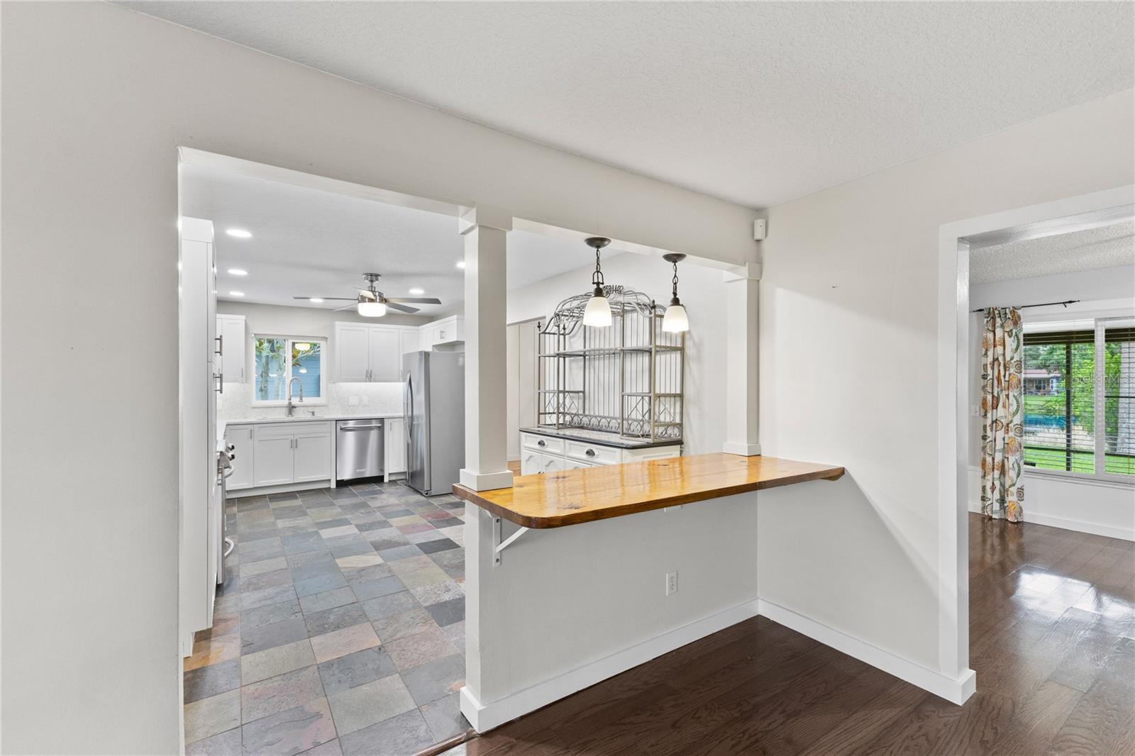 Image 8 of 29 For 996 56th Avenue S