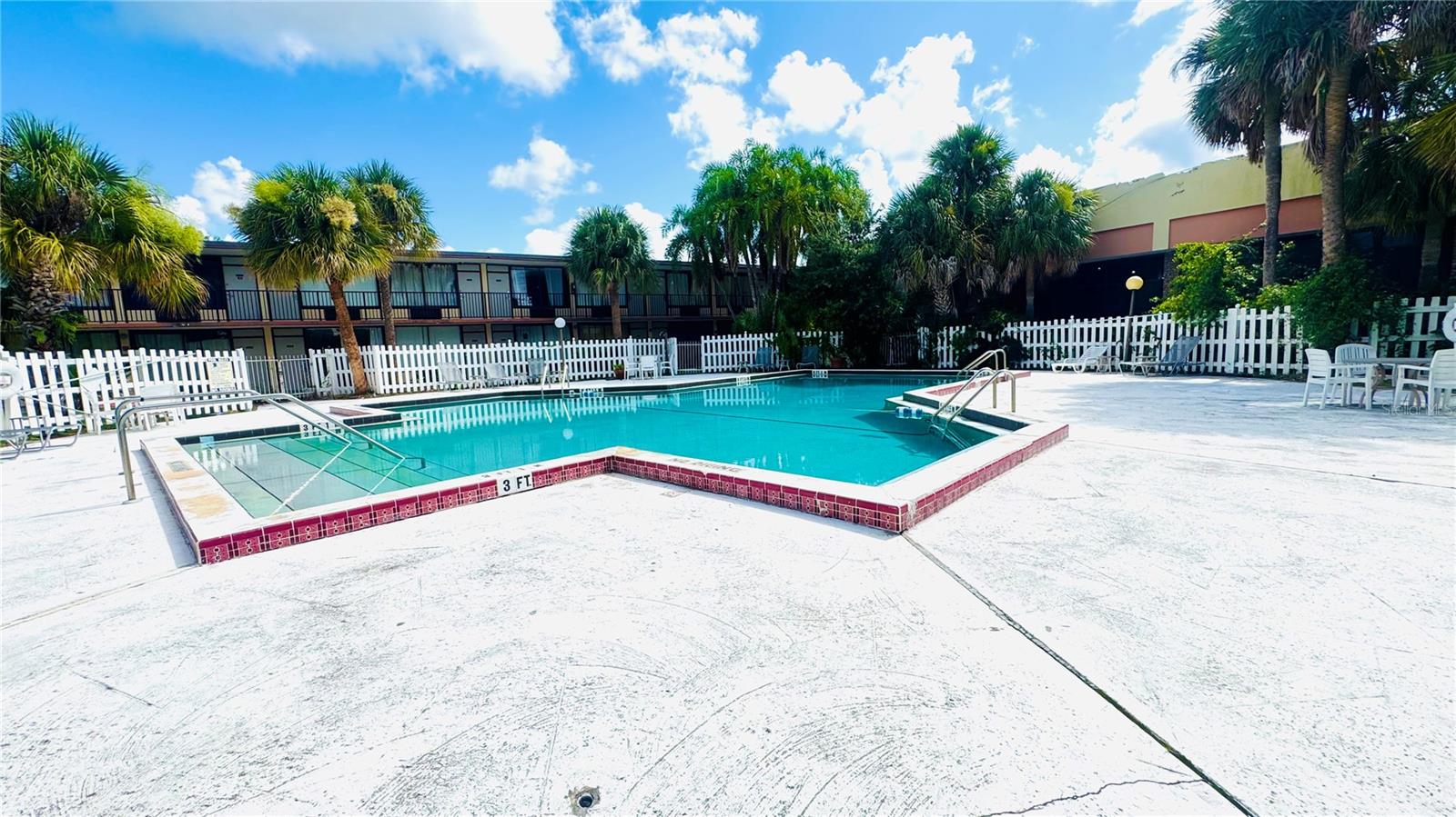 Image 4 of 15 For 7900 Orange Blossom Trail