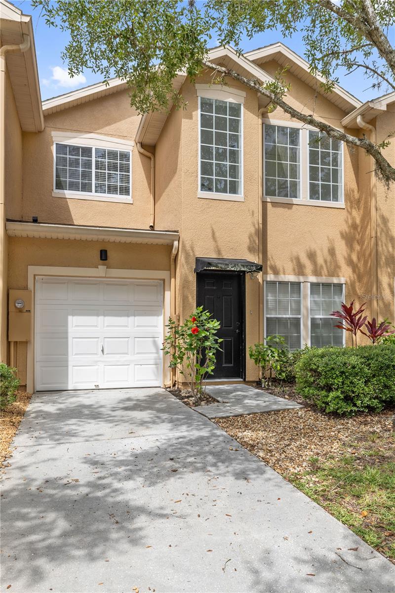 Image 3 of 24 For 16314 Parkstone Palms Court