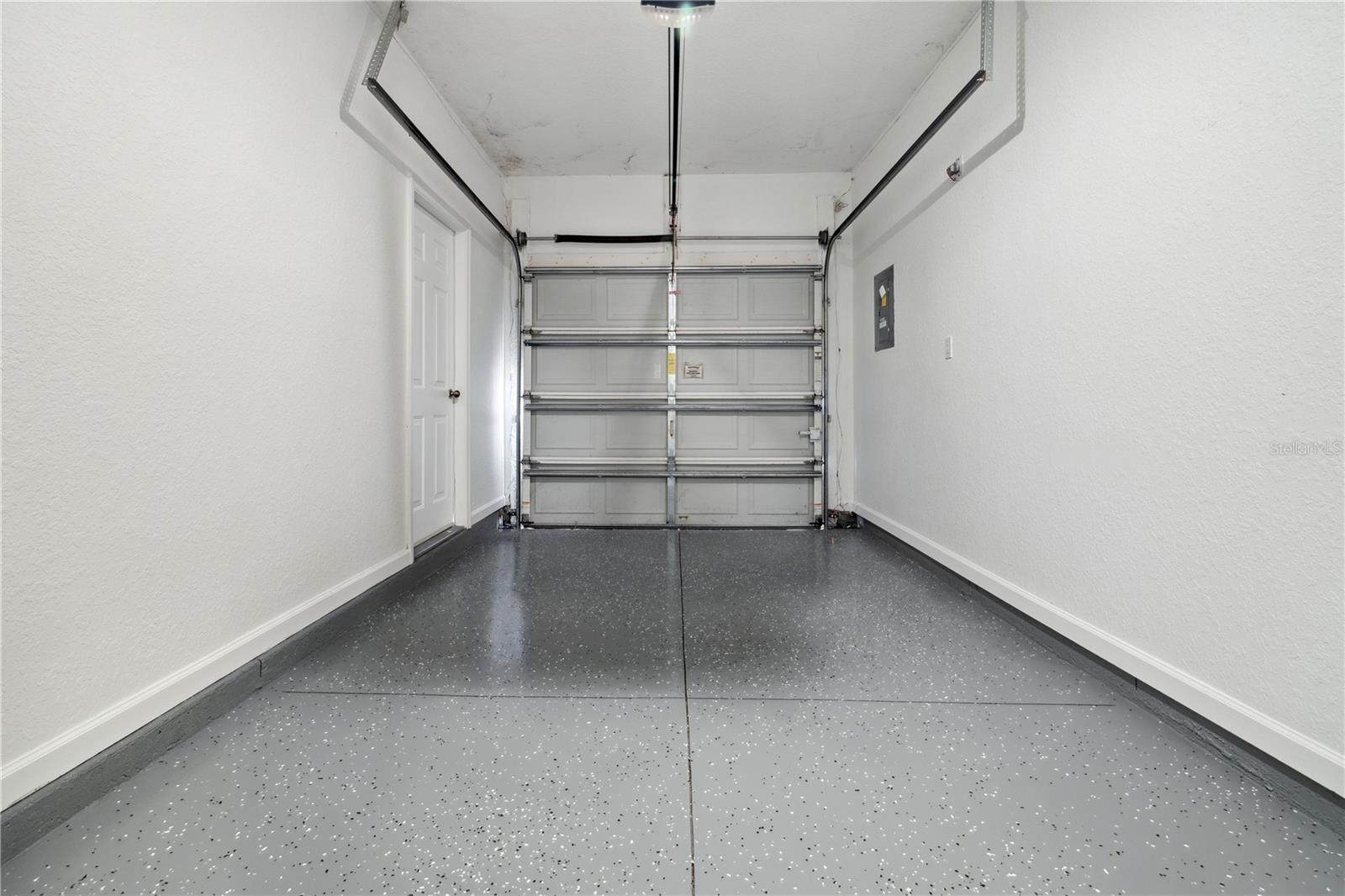 Image 4 of 24 For 16314 Parkstone Palms Court