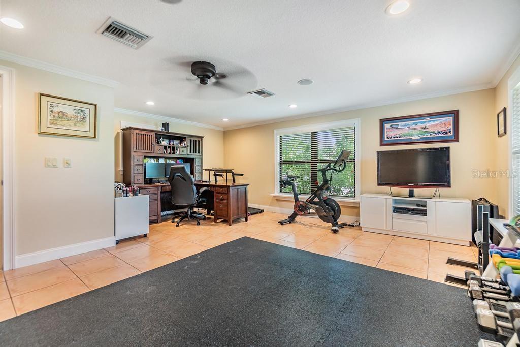 Image 36 of 53 For 475 Holly Hill Road