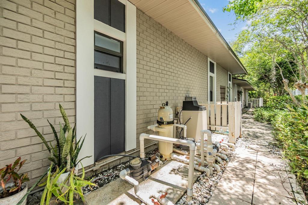 Image 42 of 53 For 475 Holly Hill Road