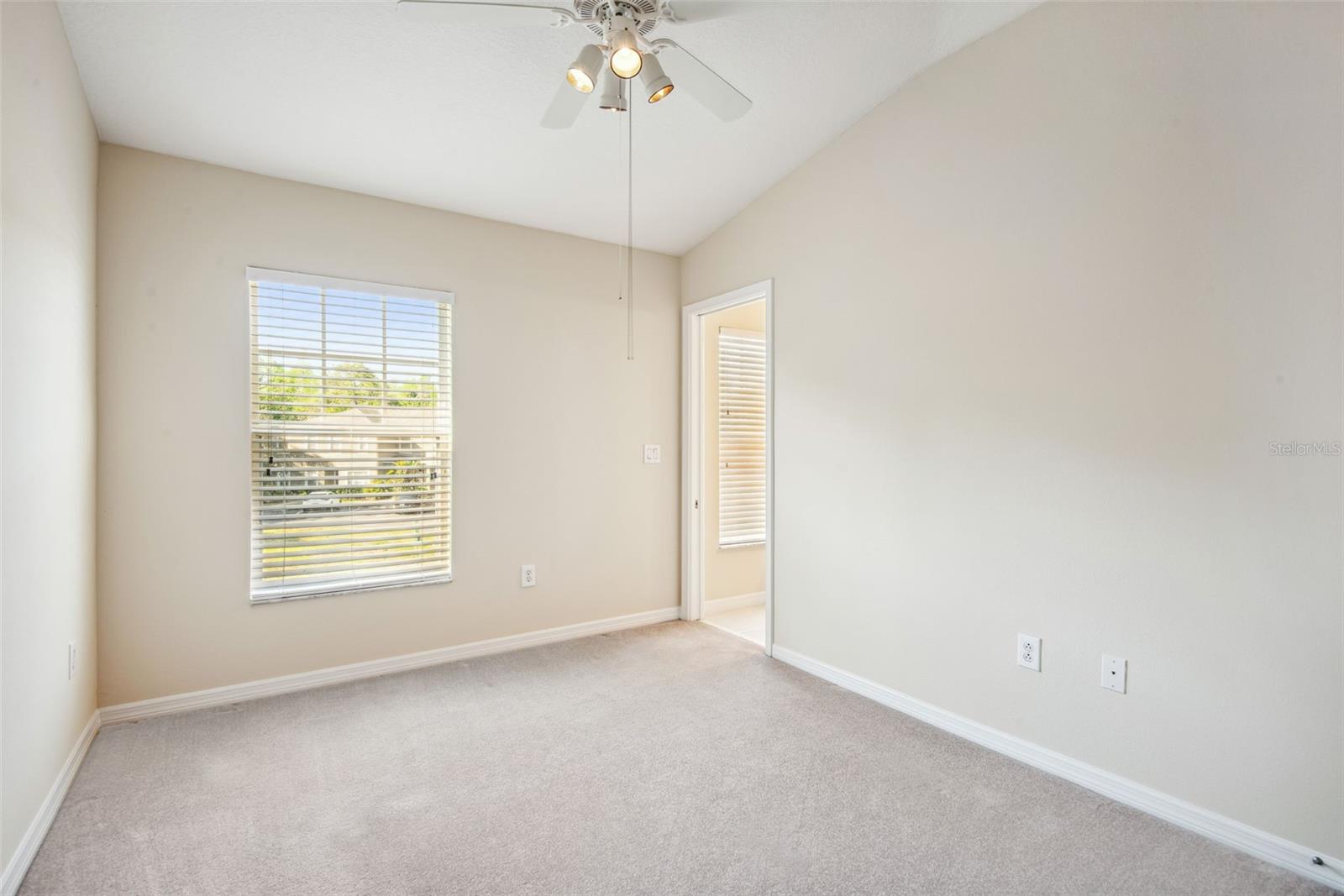 Image 14 of 37 For 31215 Flannery Court